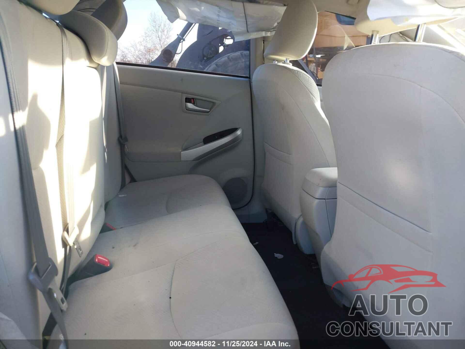 TOYOTA PRIUS 2015 - JTDKN3DU1F1891914