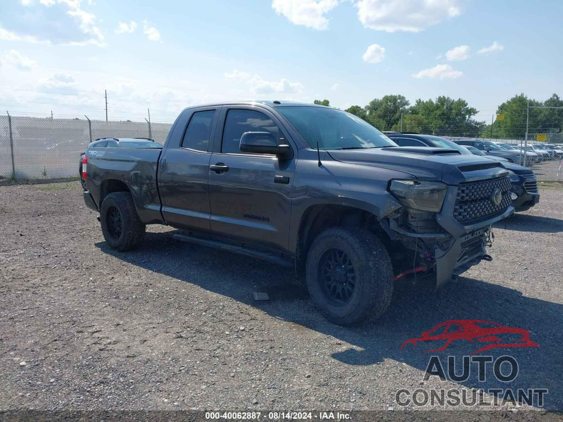 TOYOTA TUNDRA 2018 - 5TFUY5F1XJX762235