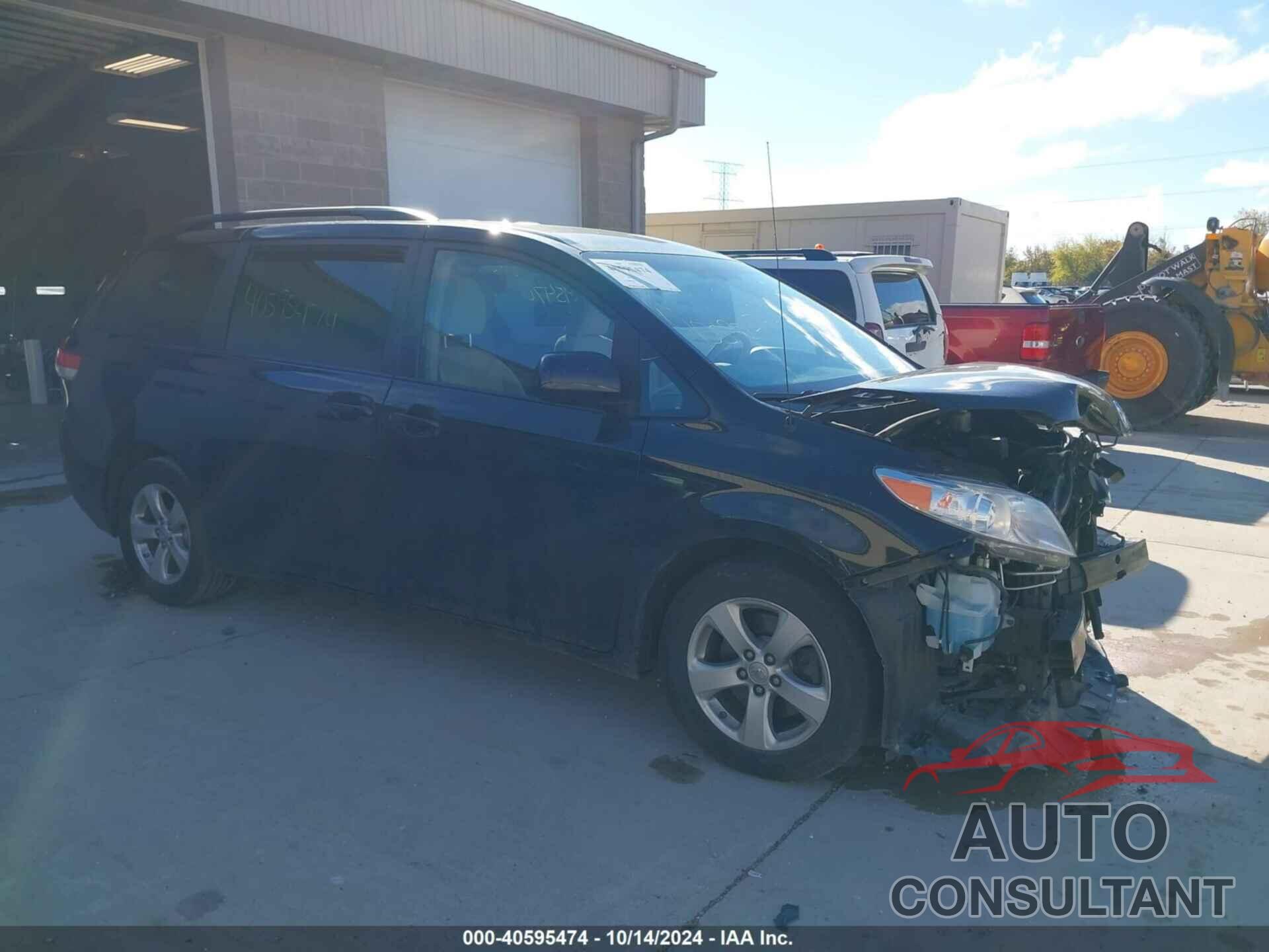 TOYOTA SIENNA 2014 - 5TDKK3DC7ES510519