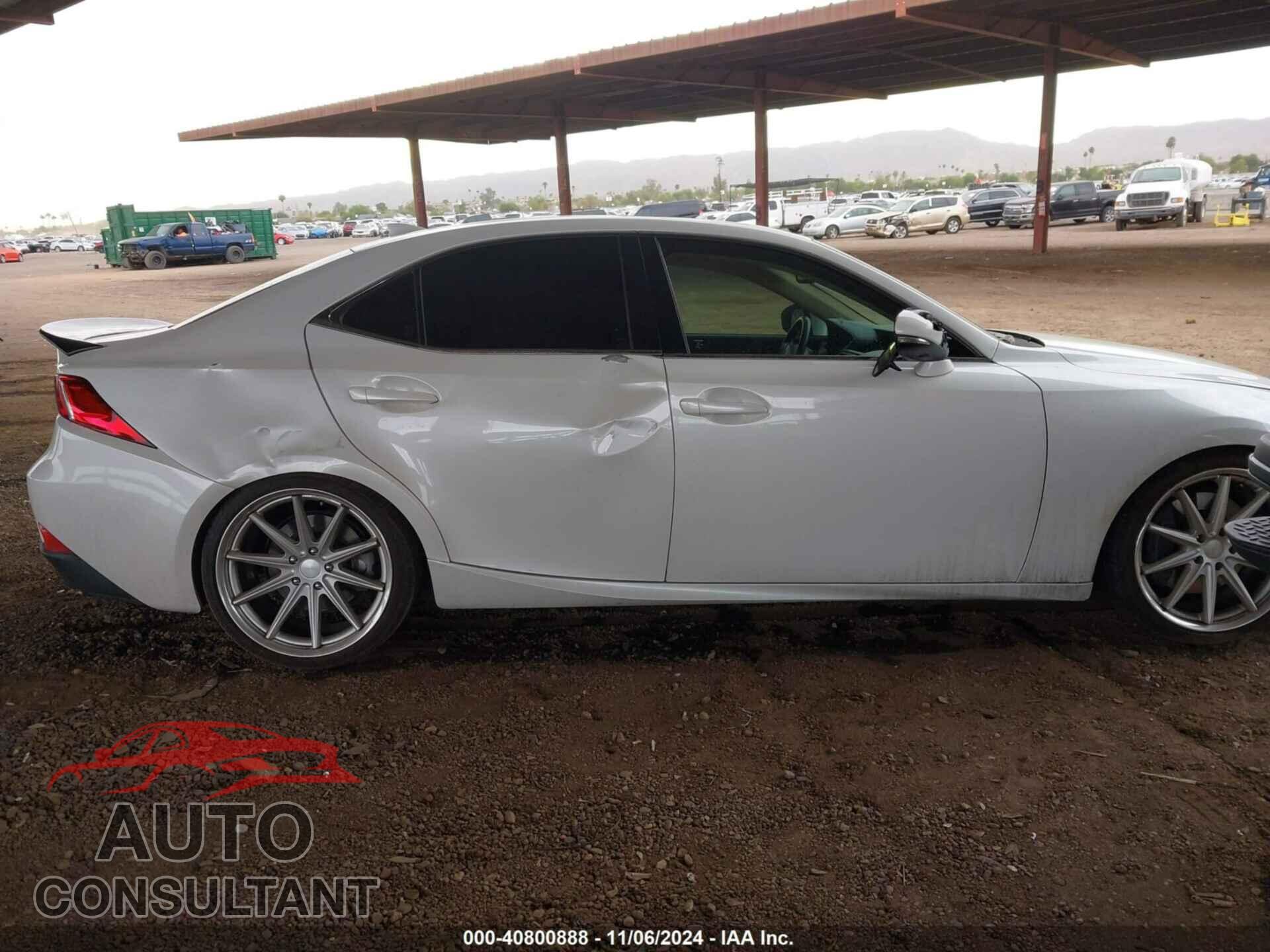 LEXUS IS 350 2014 - JTHBE1D21E5000738