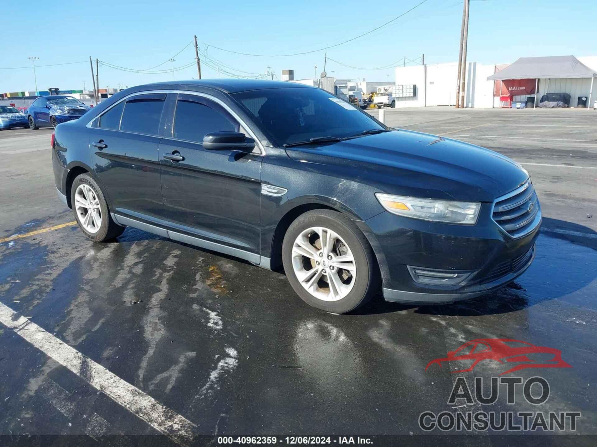 FORD TAURUS 2013 - 1FAHP2H82DG200031