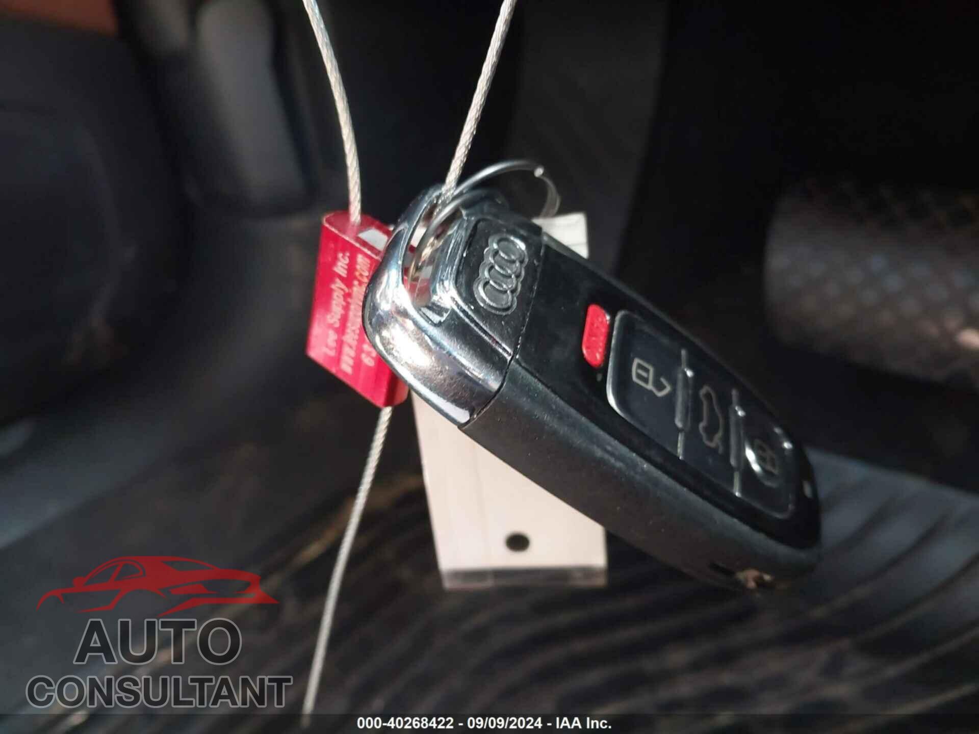 AUDI A8 L 2017 - WAU43AFD8HN006830