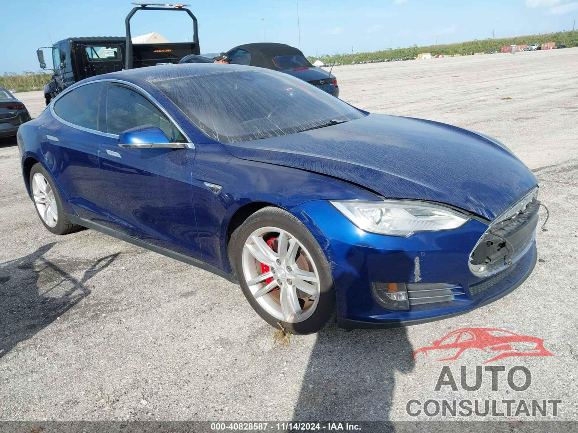 TESLA MODEL S 2015 - 5YJSA1H49FF097499