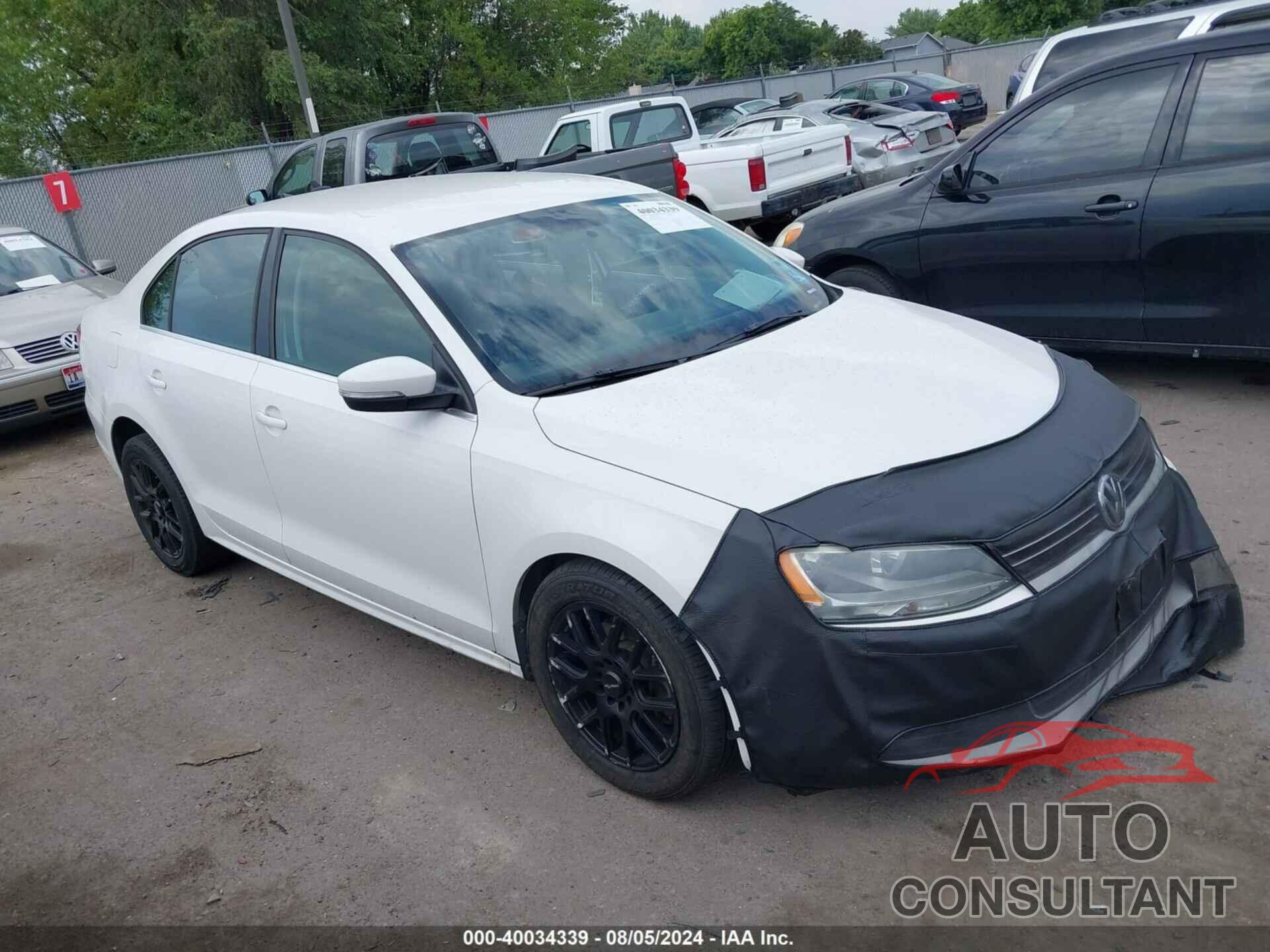 VOLKSWAGEN JETTA 2013 - 3VWDP7AJ6DM421329