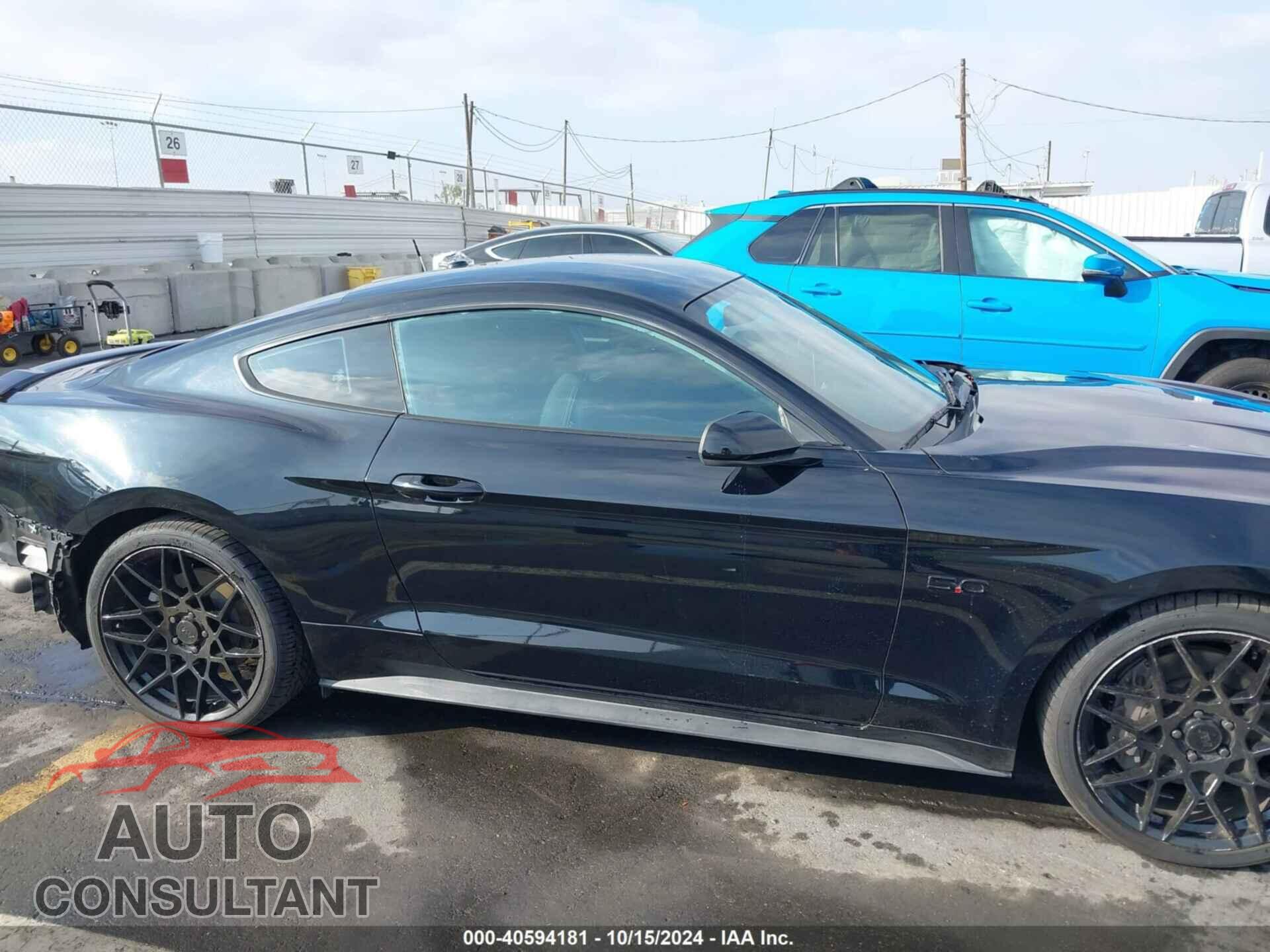 FORD MUSTANG 2020 - 1FA6P8CF1L5101033