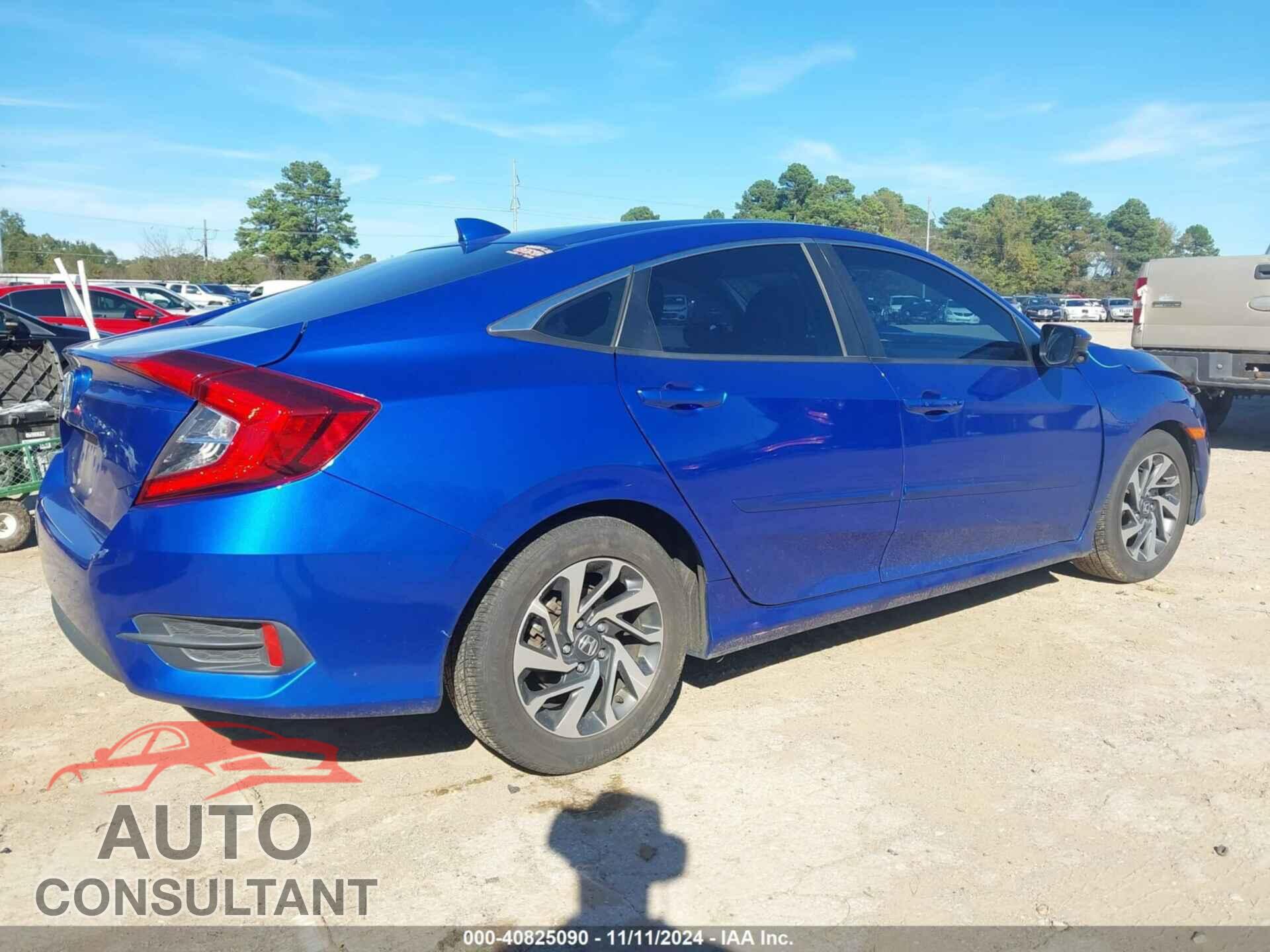 HONDA CIVIC 2017 - 19XFC2F78HE072617