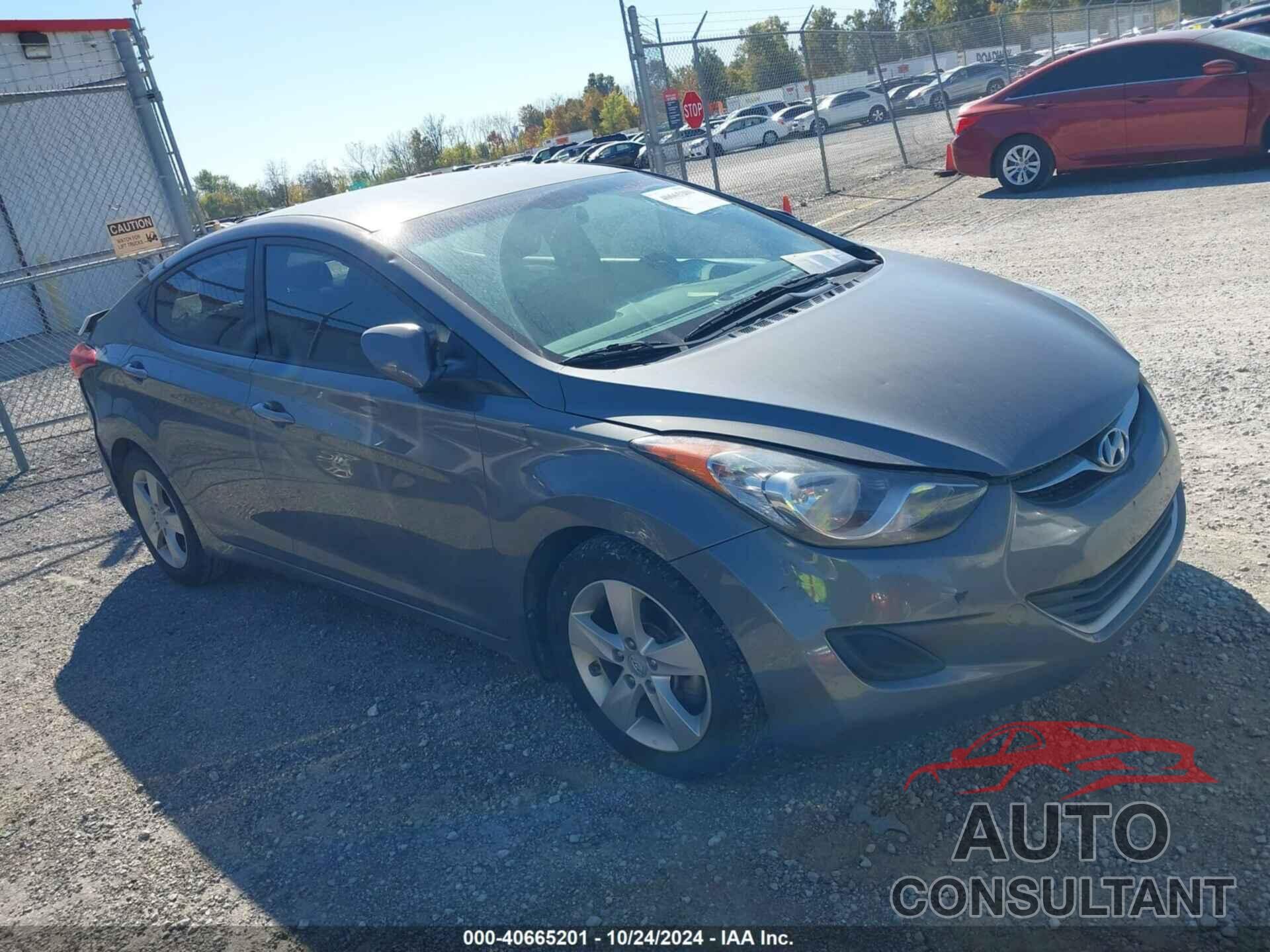 HYUNDAI ELANTRA 2013 - 5NPDH4AE3DH233665