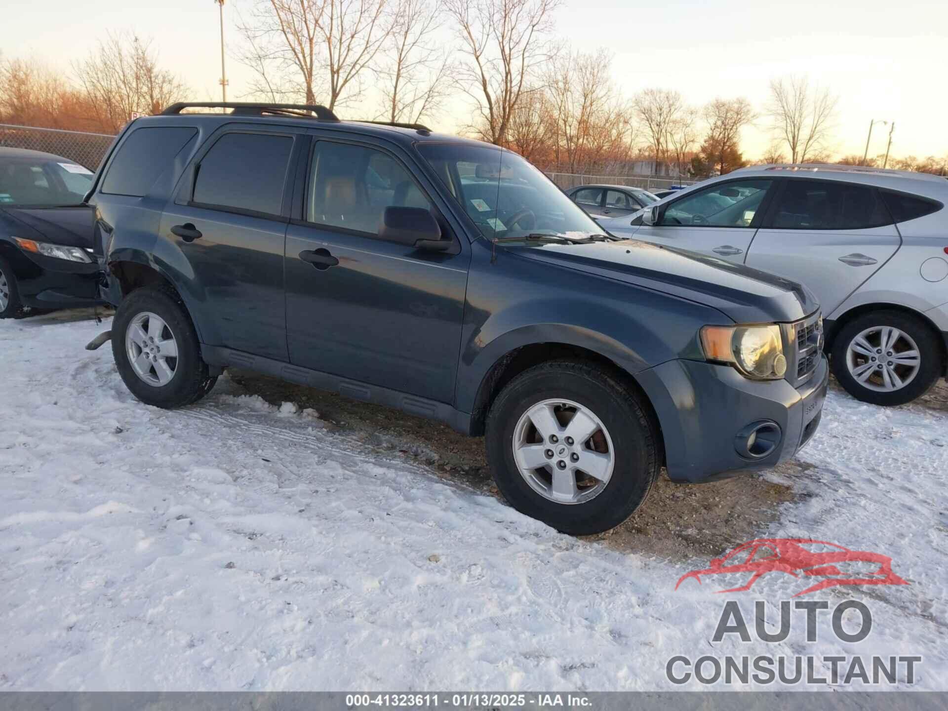 FORD ESCAPE 2009 - 1FMCU93719KA15571