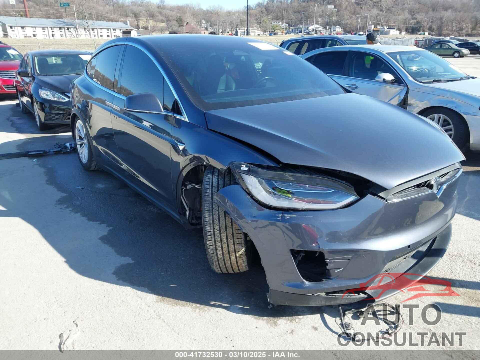 TESLA MODEL X 2016 - 5YJXCAE46GF028288