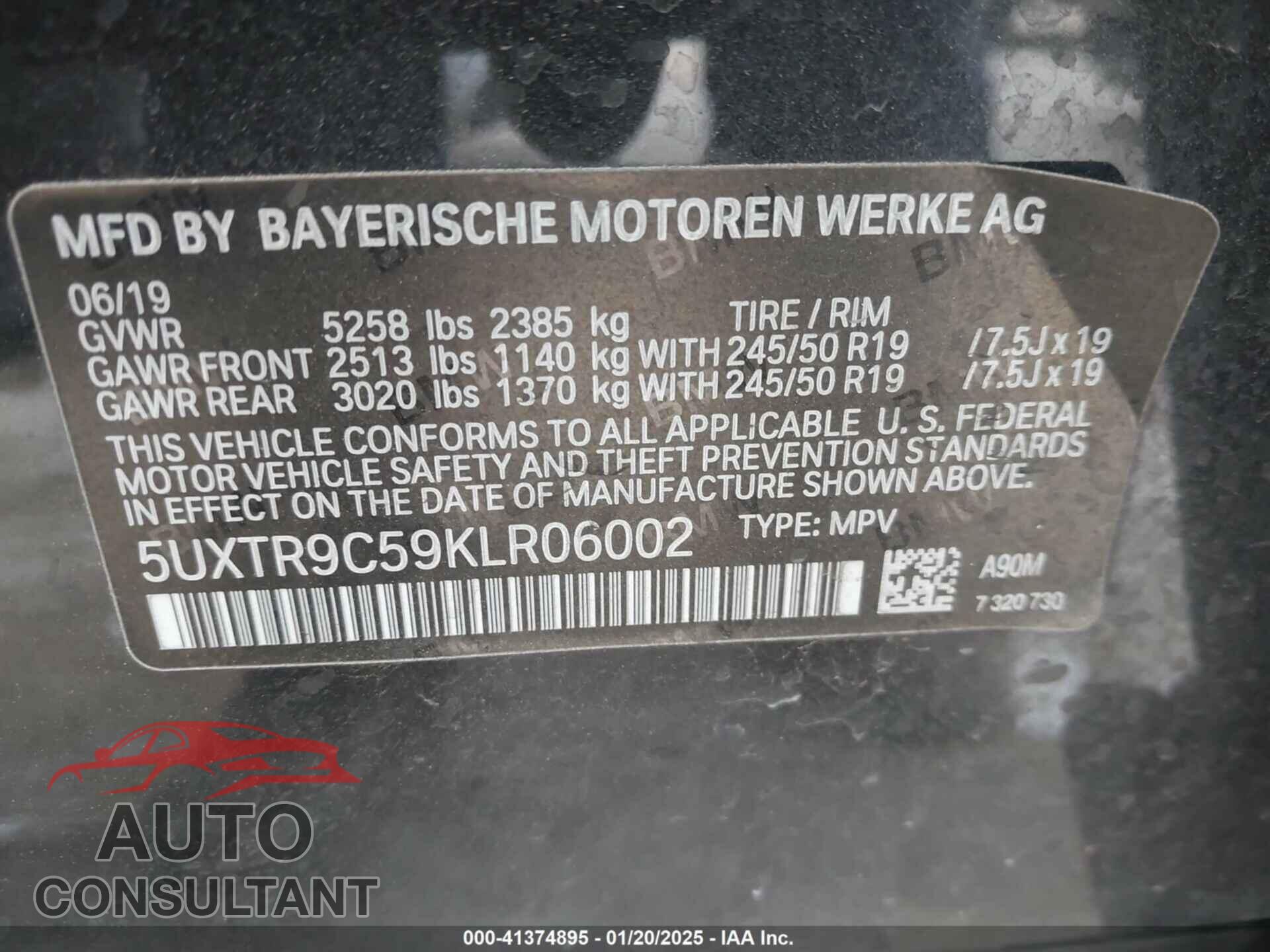 BMW X3 2019 - 5UXTR9C59KLR06002