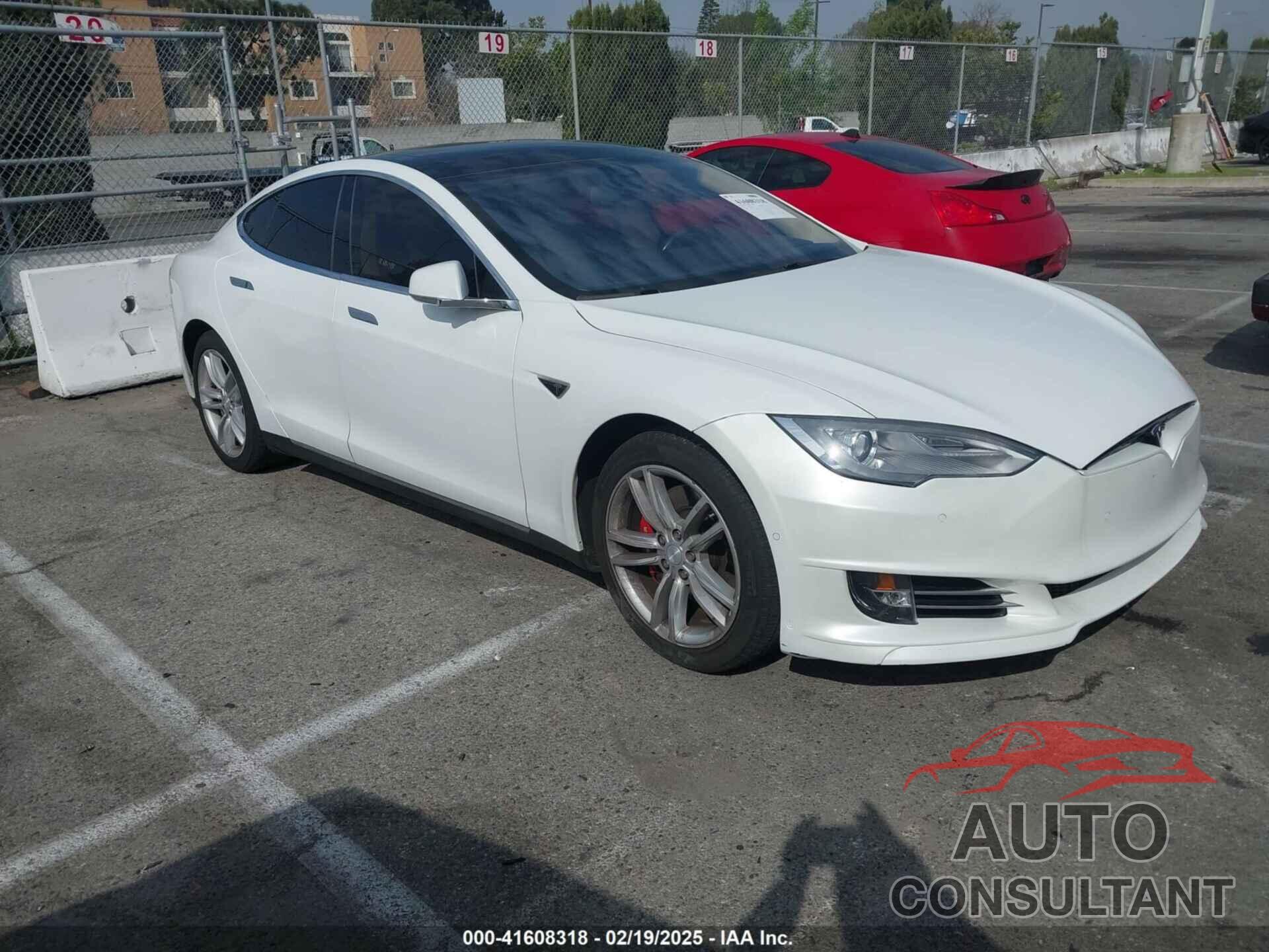TESLA MODEL S 2014 - 5YJSA1H17EFP49833