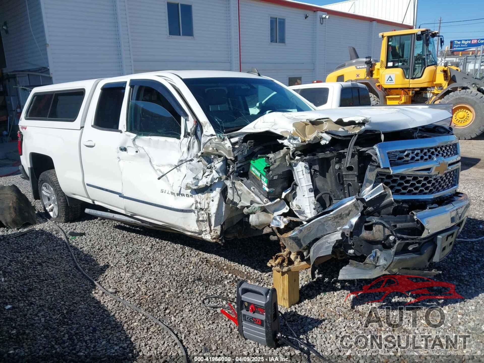 CHEVROLET SILVERADO 1500 2015 - 1GCVKRECXFZ357049