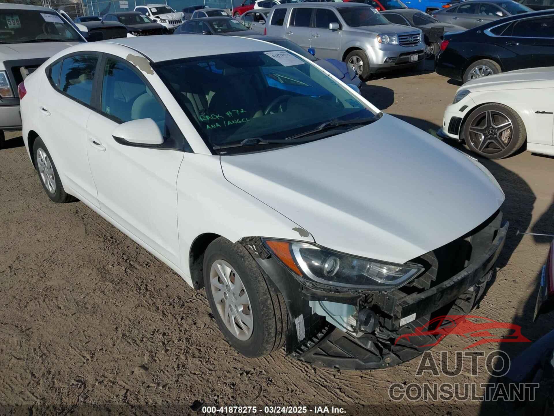 HYUNDAI ELANTRA 2017 - 5NPD74LF0HH151780