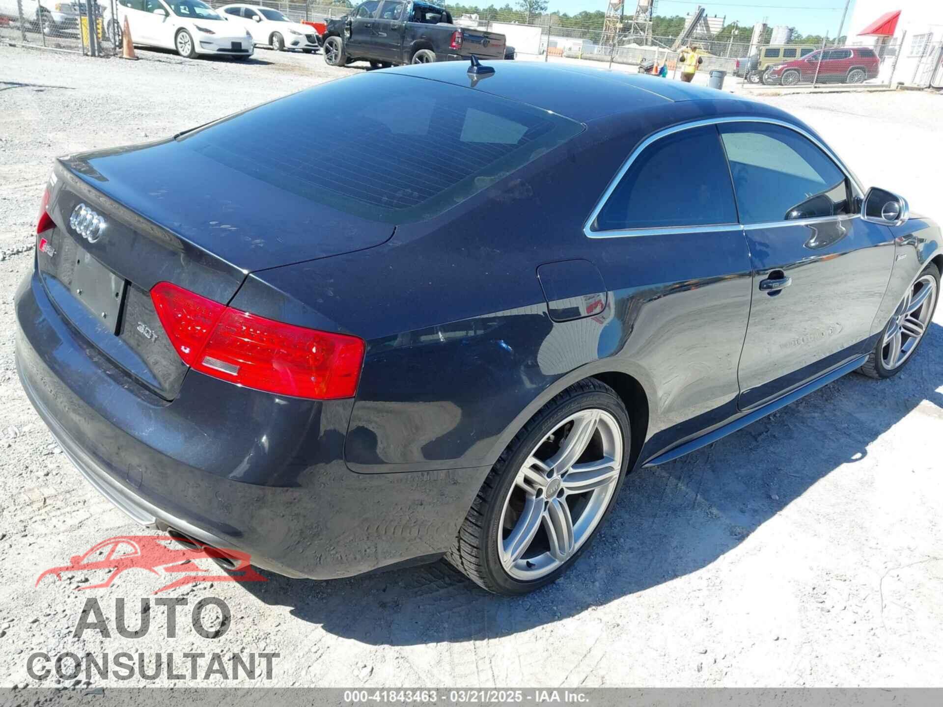 AUDI S5 2014 - WAUCGAFR2EA006238