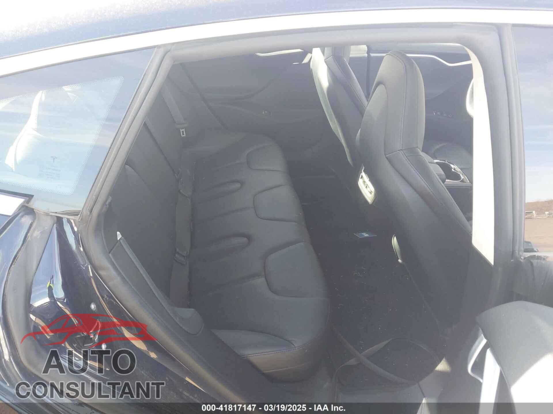 TESLA MODEL S 2013 - 5YJSA1CN7DFP28067