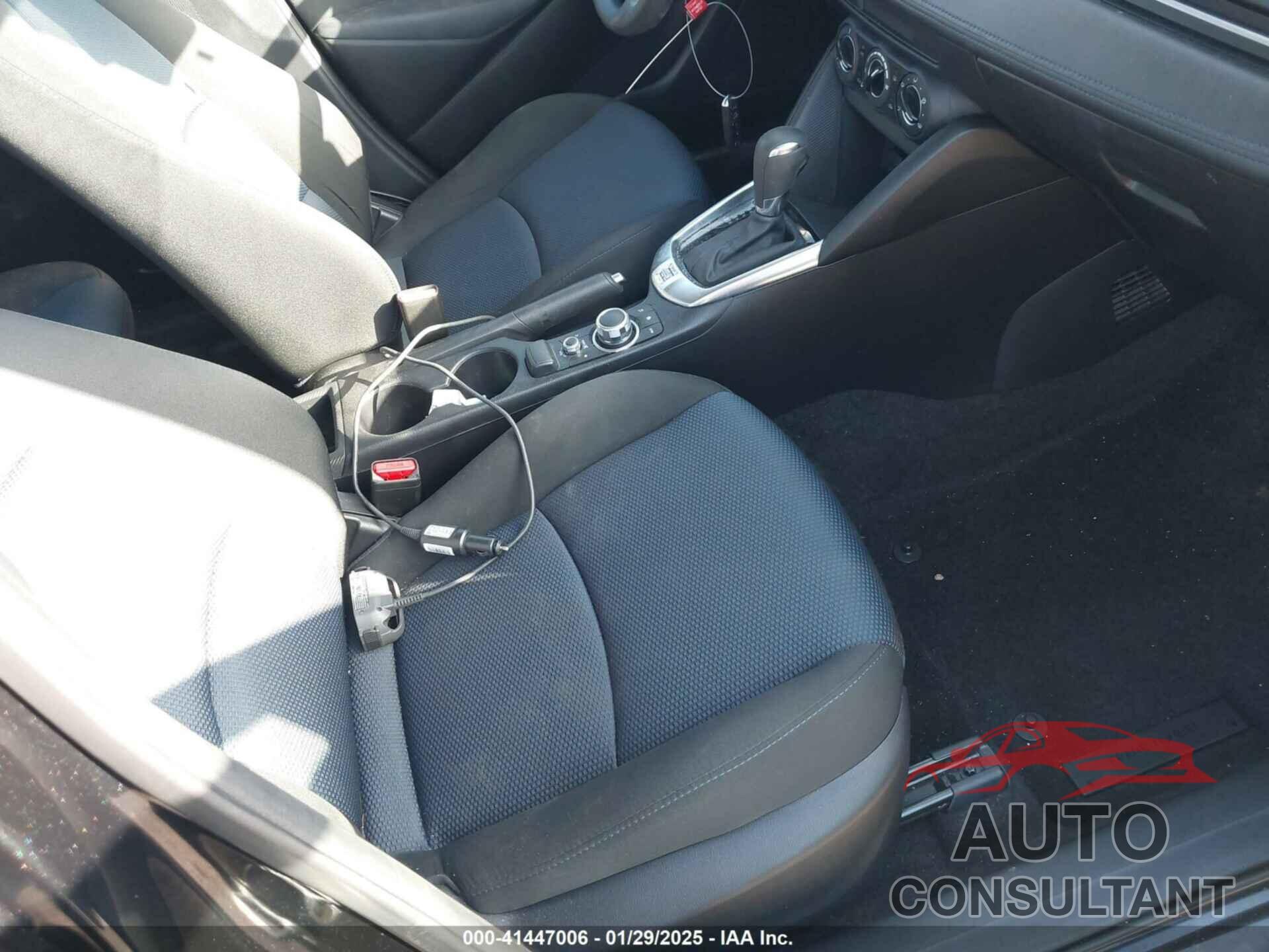 TOYOTA YARIS 2020 - 3MYDLBYV7LY712120