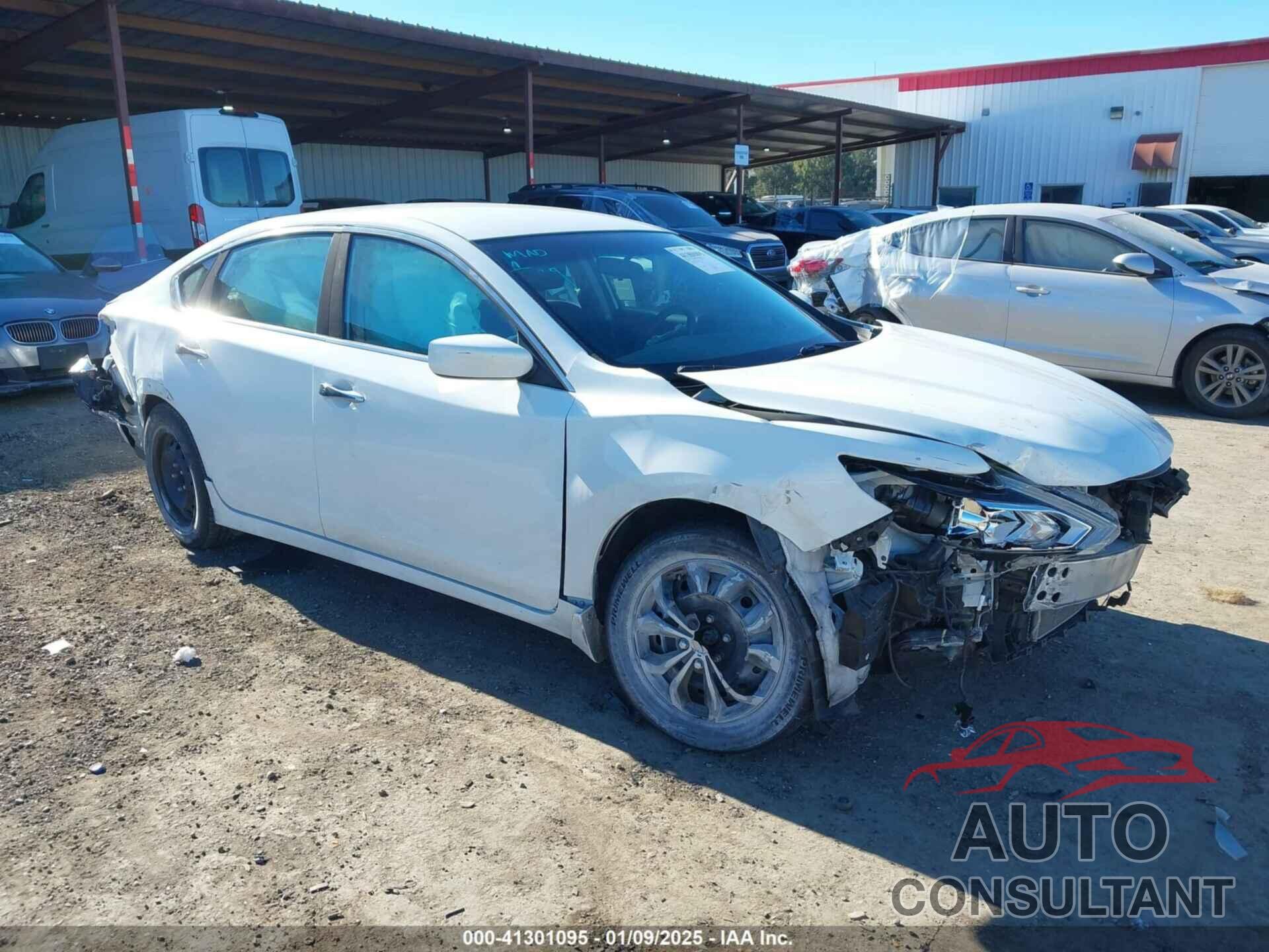 NISSAN ALTIMA 2017 - 1N4AL3AP1HN310770