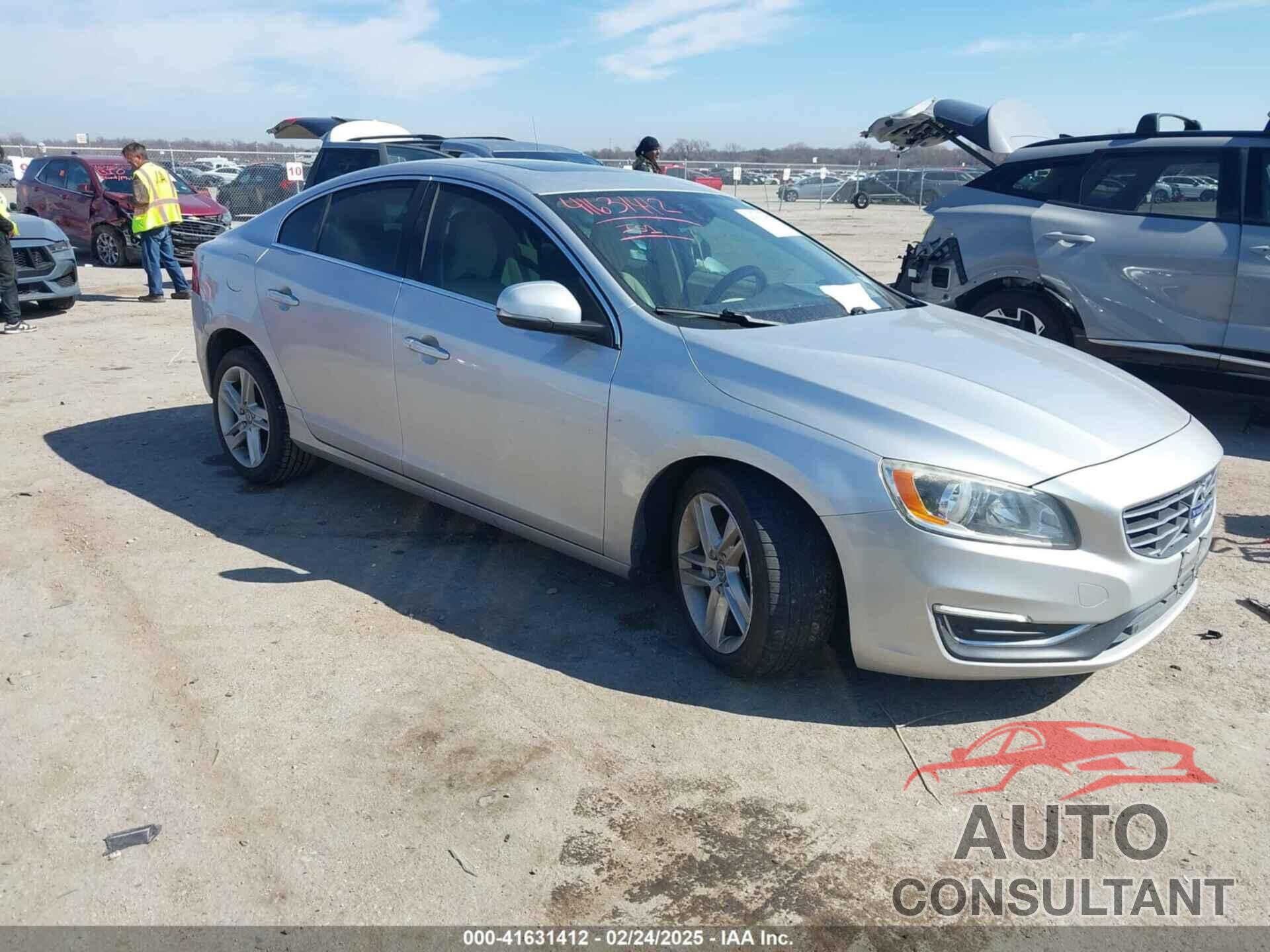 VOLVO S60 2015 - YV140MFK6F2338415