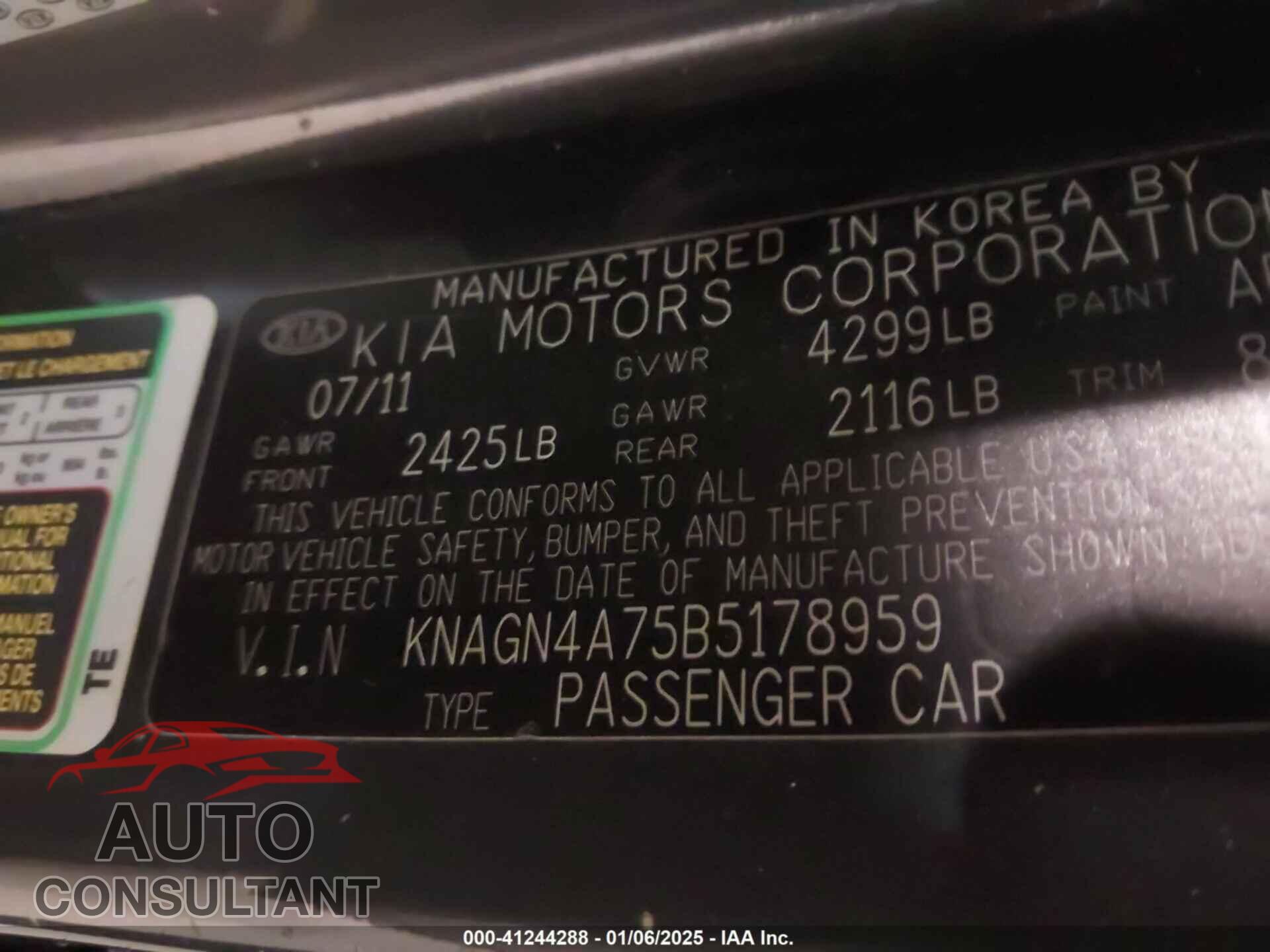 KIA OPTIMA 2011 - KNAGN4A75B5178959