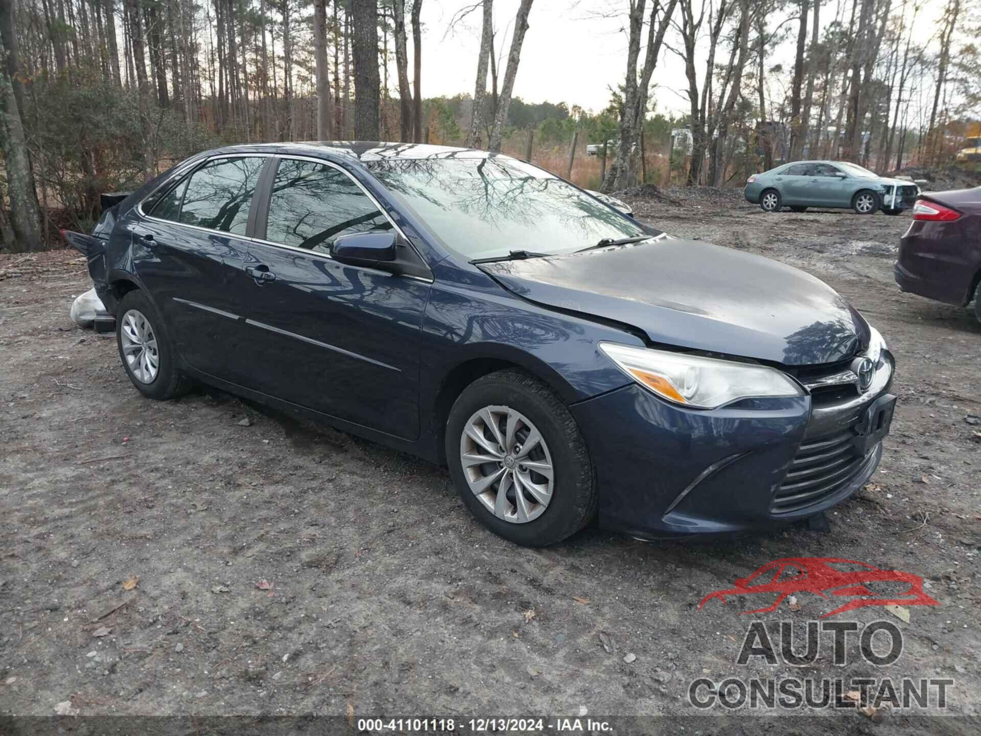 TOYOTA CAMRY 2015 - 4T4BF1FK3FR495139