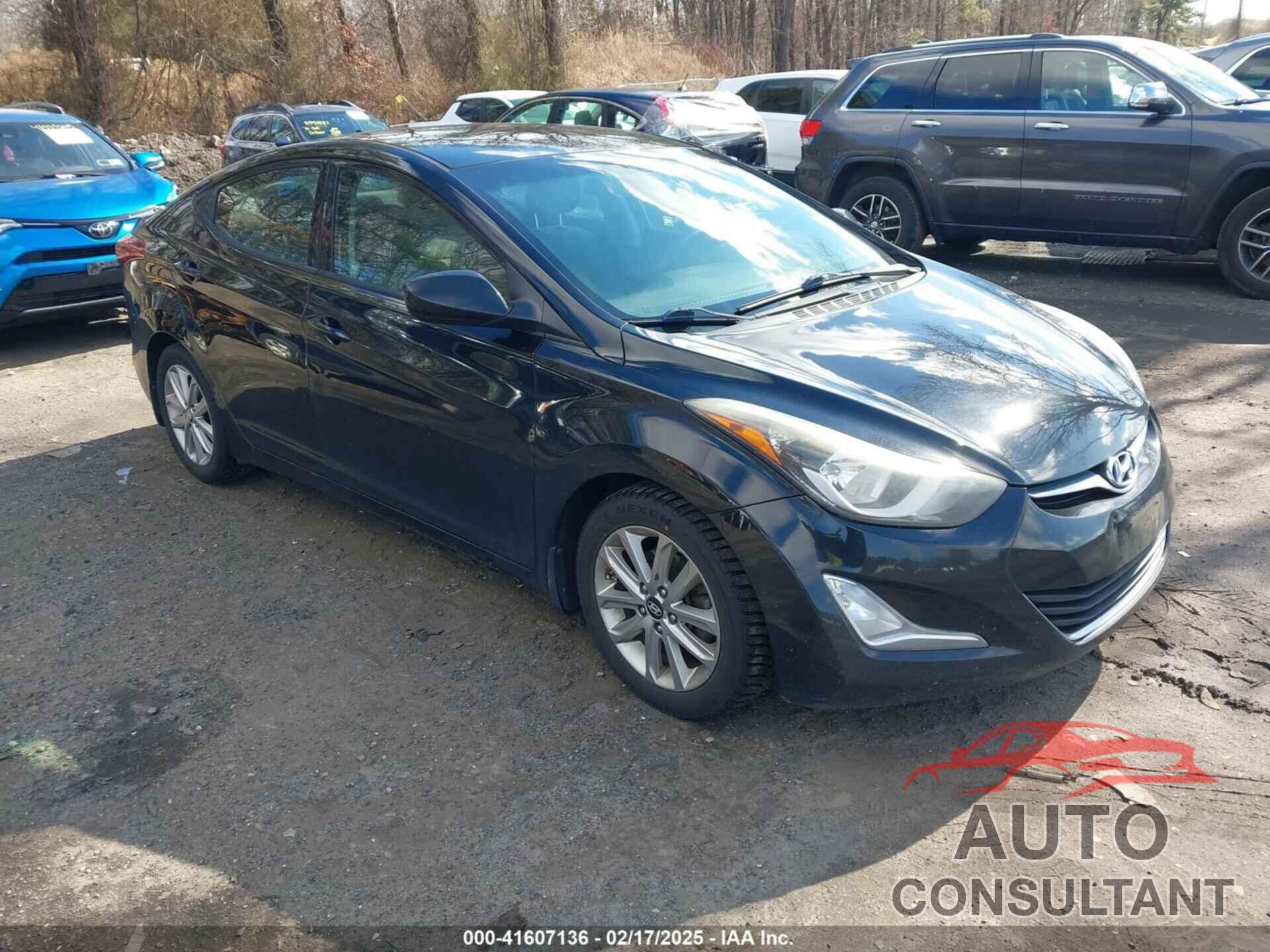HYUNDAI ELANTRA 2015 - 5NPDH4AE2FH561730