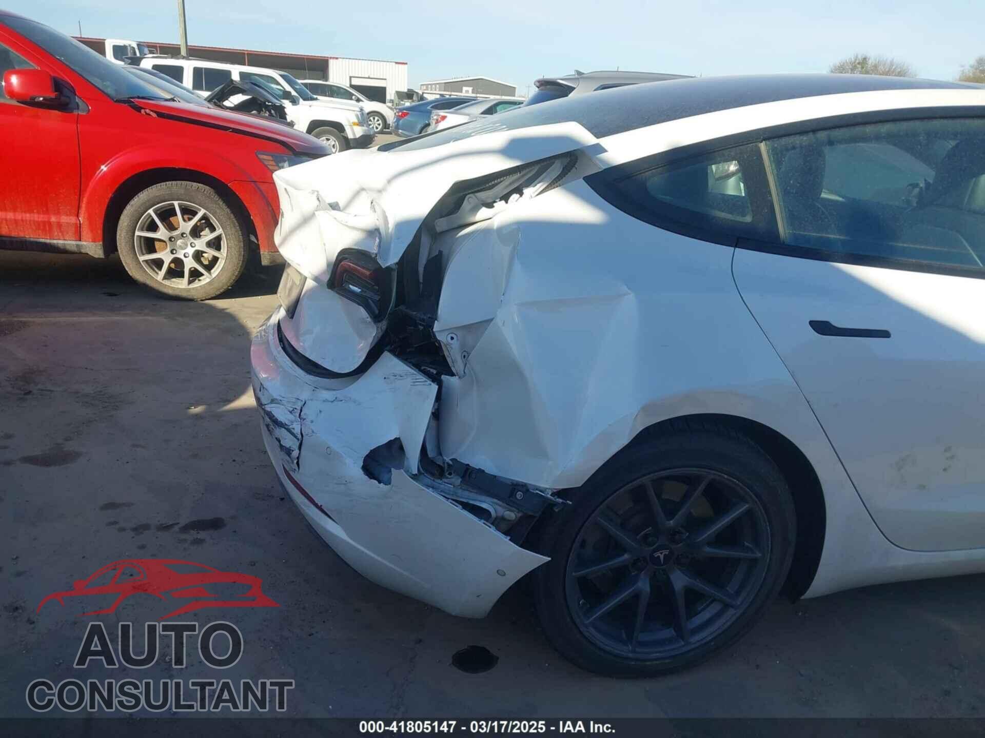 TESLA MODEL 3 2021 - 5YJ3E1EA4MF867169