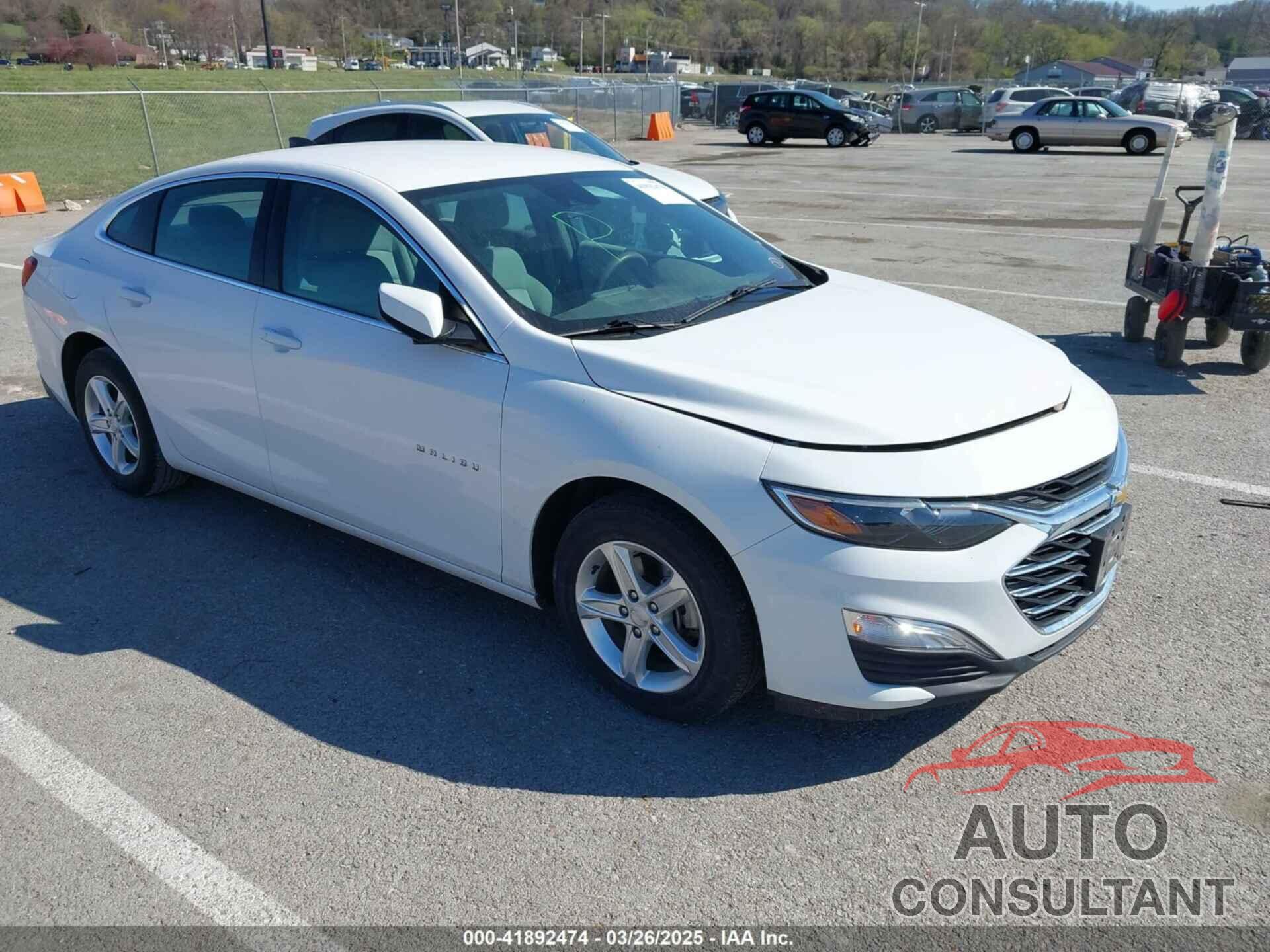 CHEVROLET MALIBU 2020 - 1G1ZC5ST9LF142232