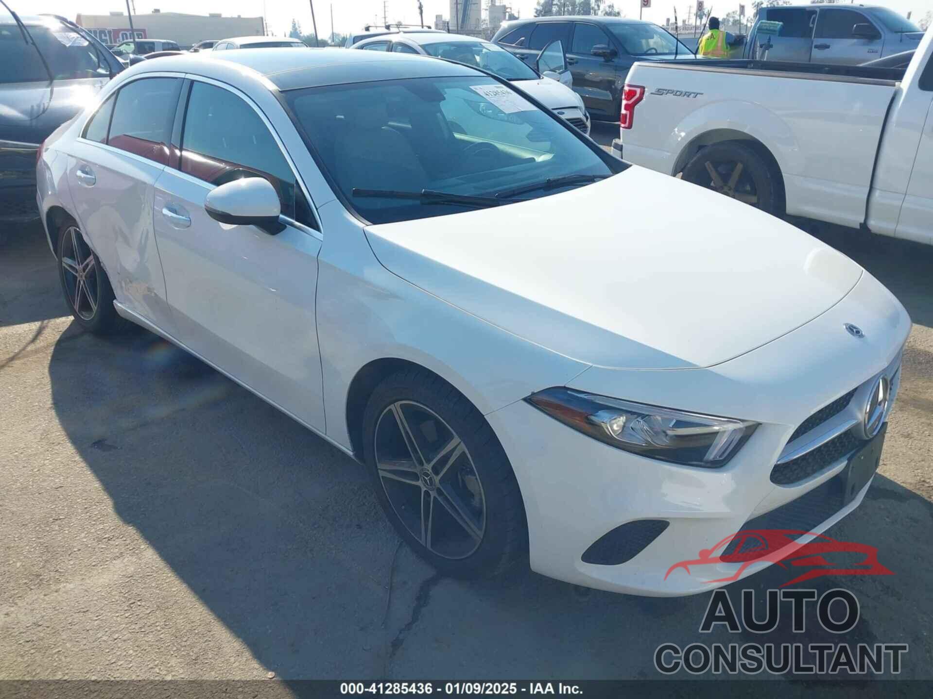 MERCEDES-BENZ A 220 2019 - WDD3G4EB4KW030909