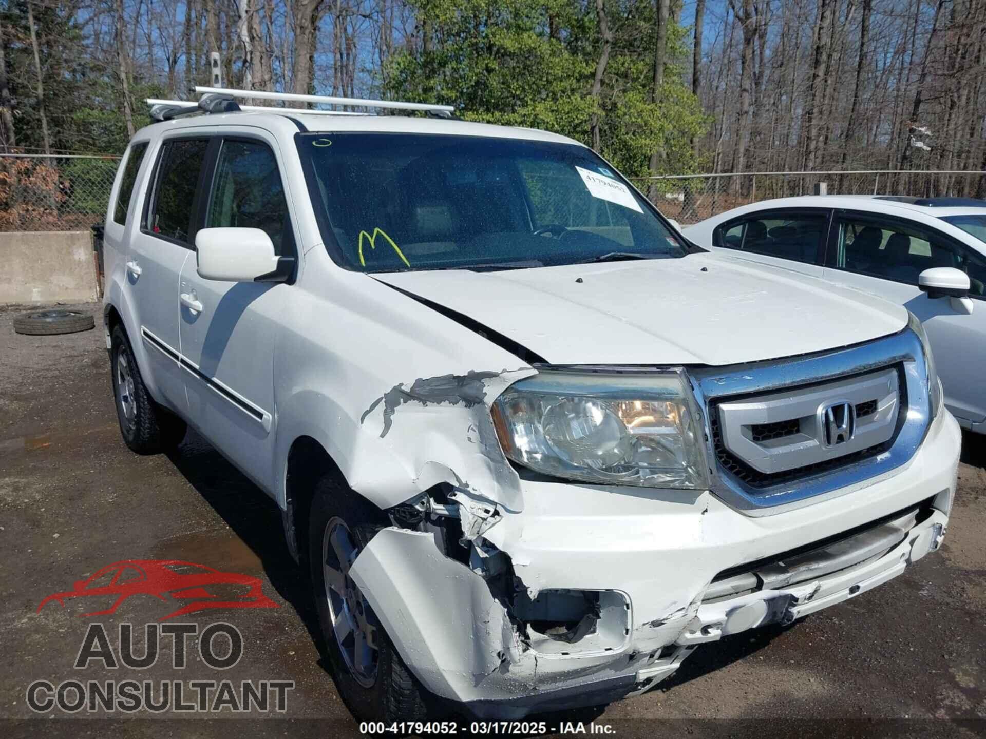 HONDA PILOT 2011 - 5FNYF4H96BB014095