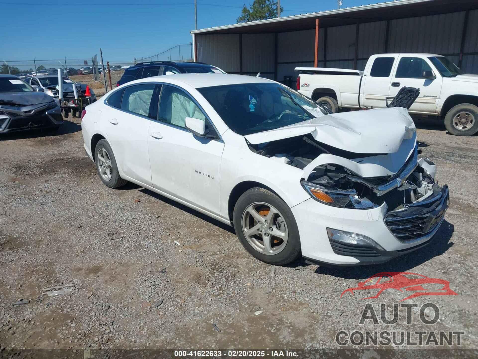 CHEVROLET MALIBU 2021 - 1G1ZD5ST2MF021993