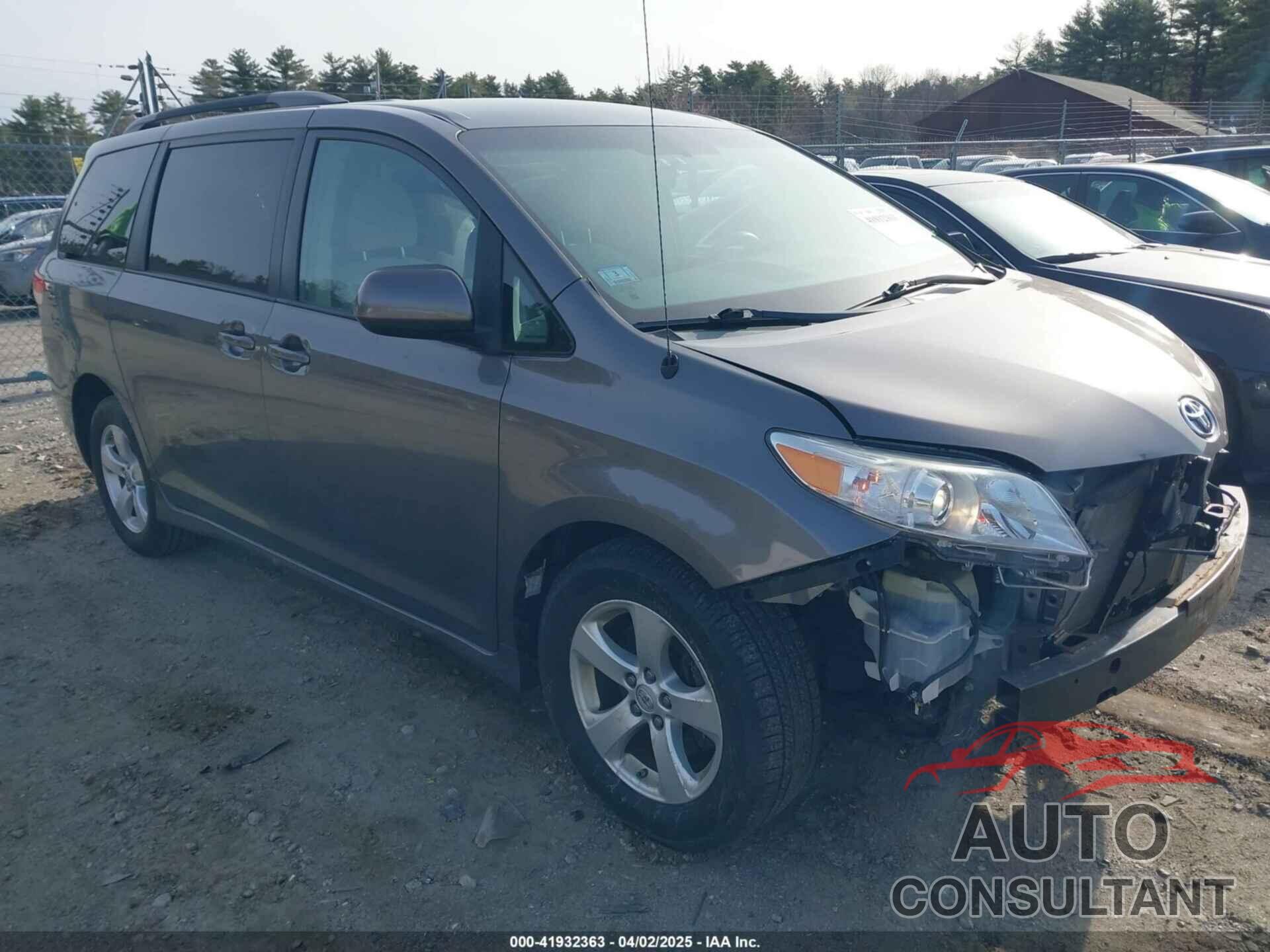 TOYOTA SIENNA 2014 - 5TDKK3DCXES418790