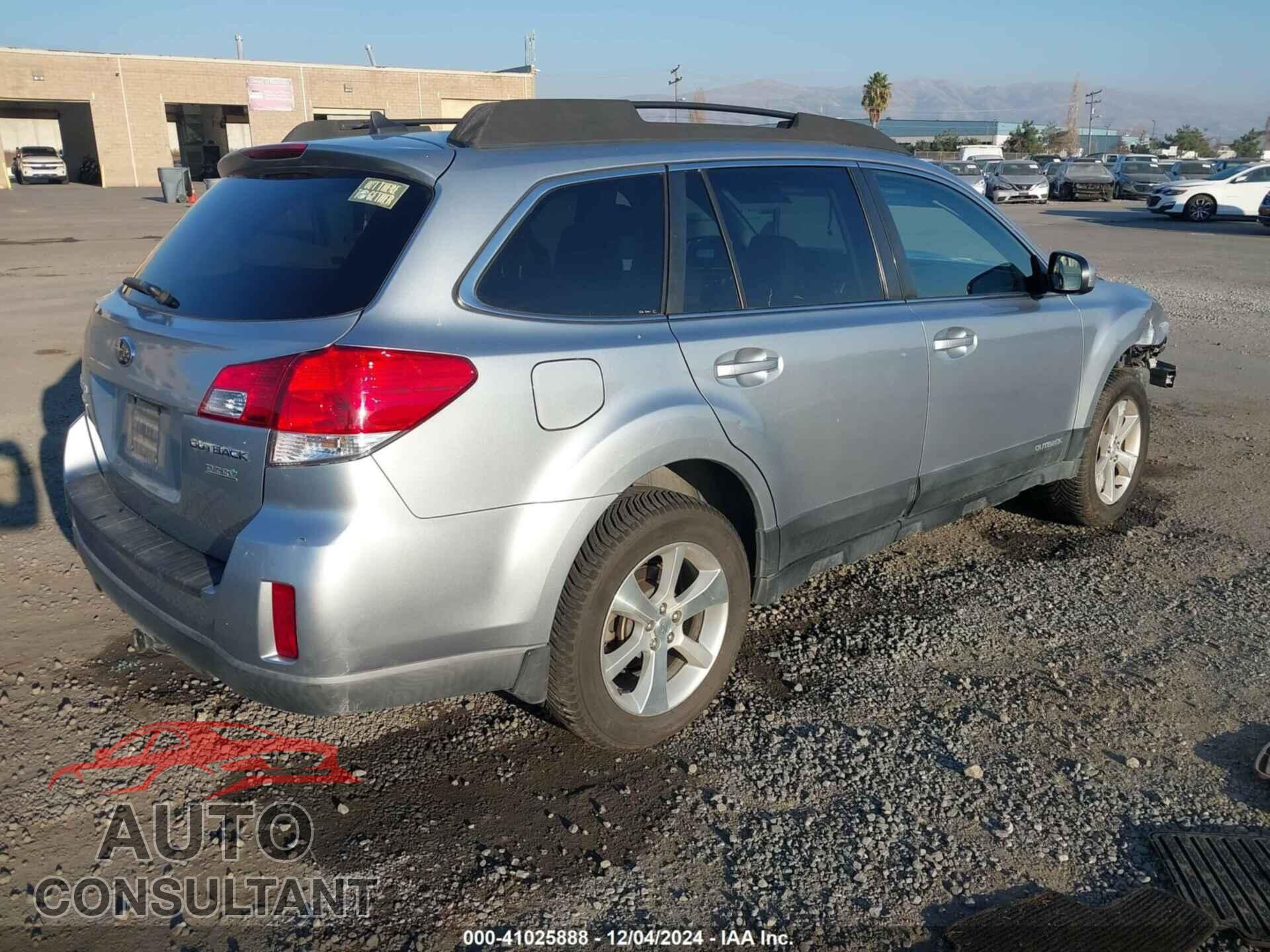 SUBARU OUTBACK 2013 - 4S4BRBKC7D3234945