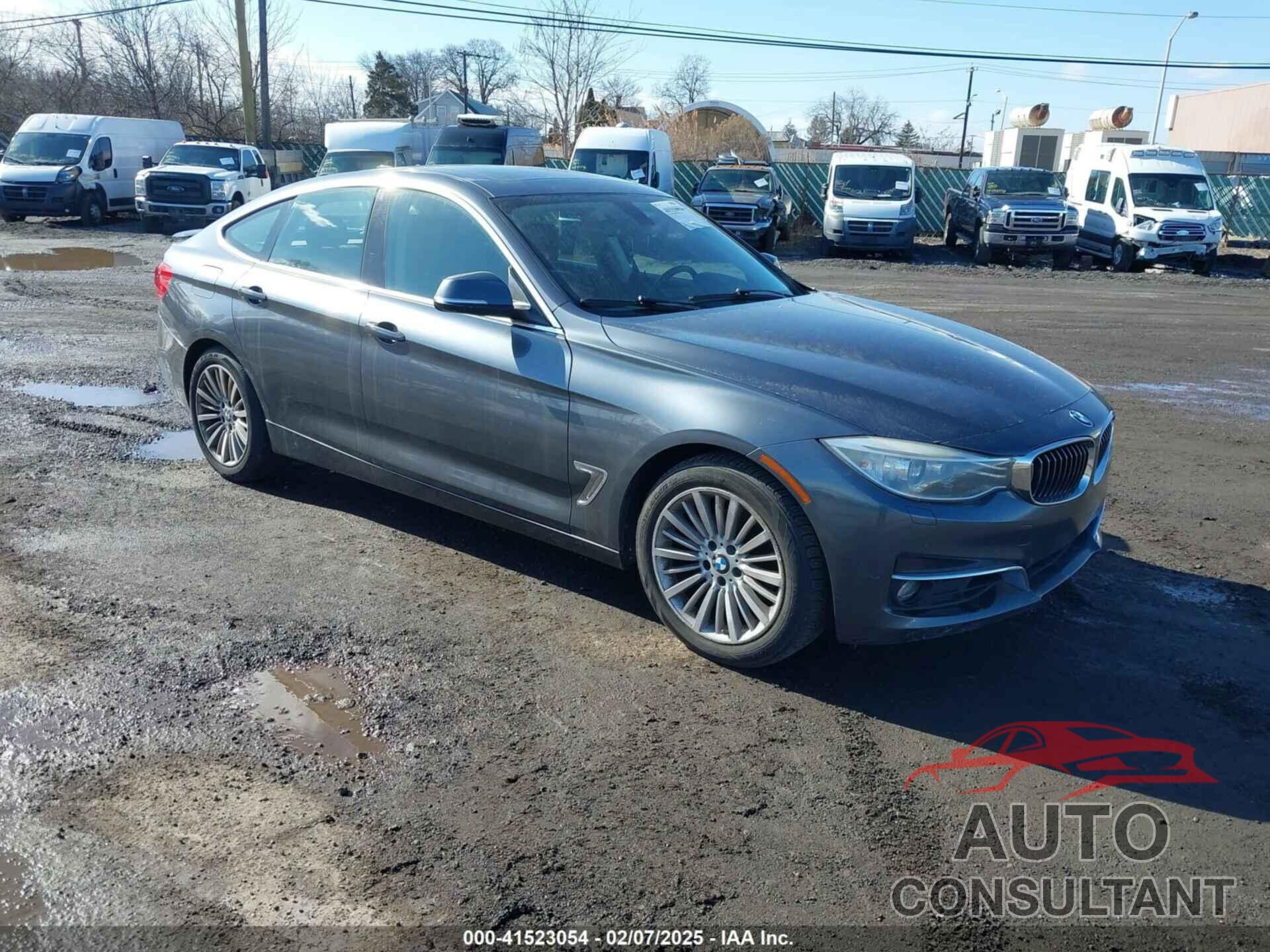 BMW 328I GRAN TURISMO 2015 - WBA3X5C53FD561711
