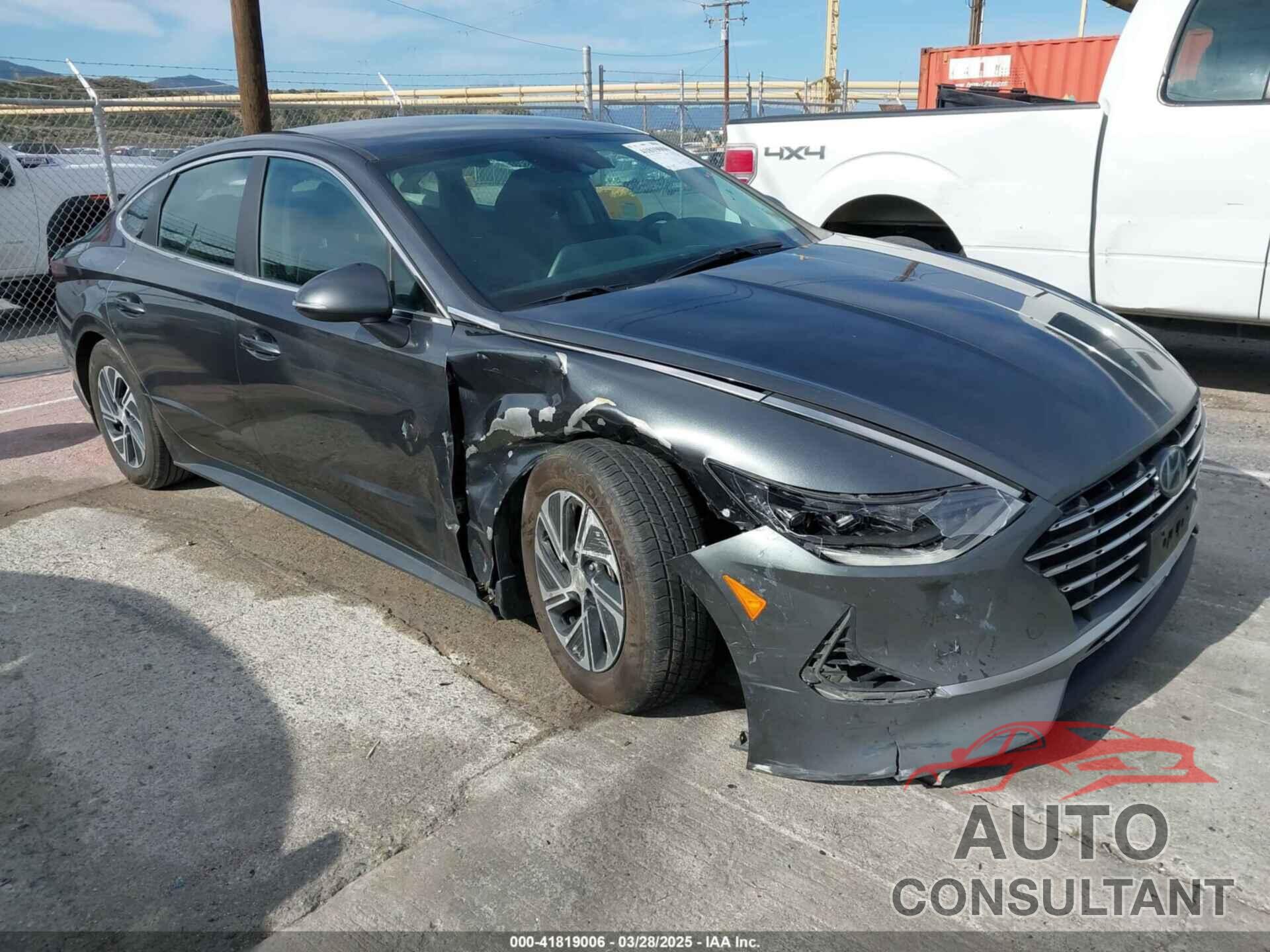 HYUNDAI SONATA HYBRID 2023 - KMHL24JJ7PA075333
