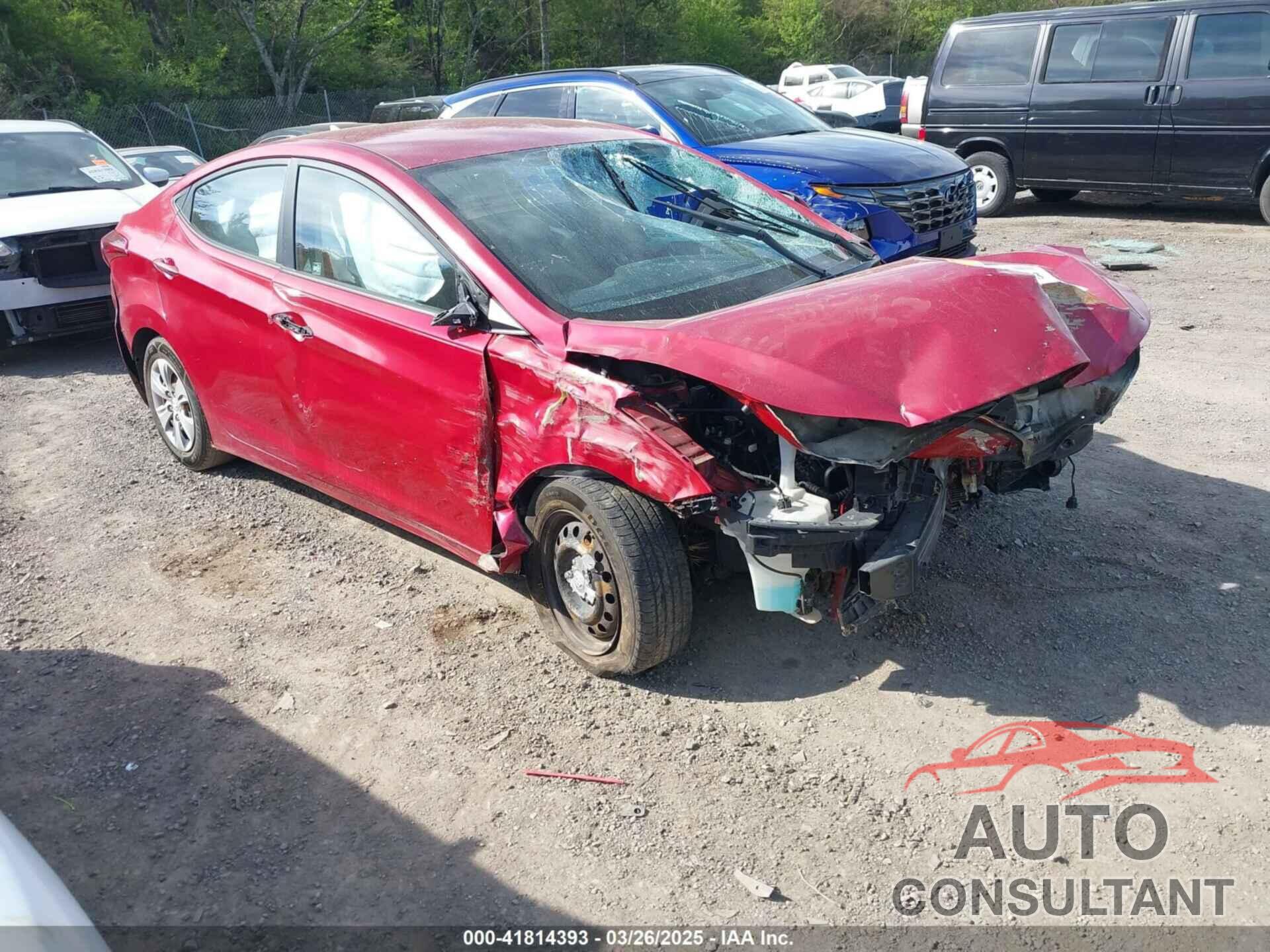 HYUNDAI ELANTRA 2016 - KMHDH4AEXGU515856