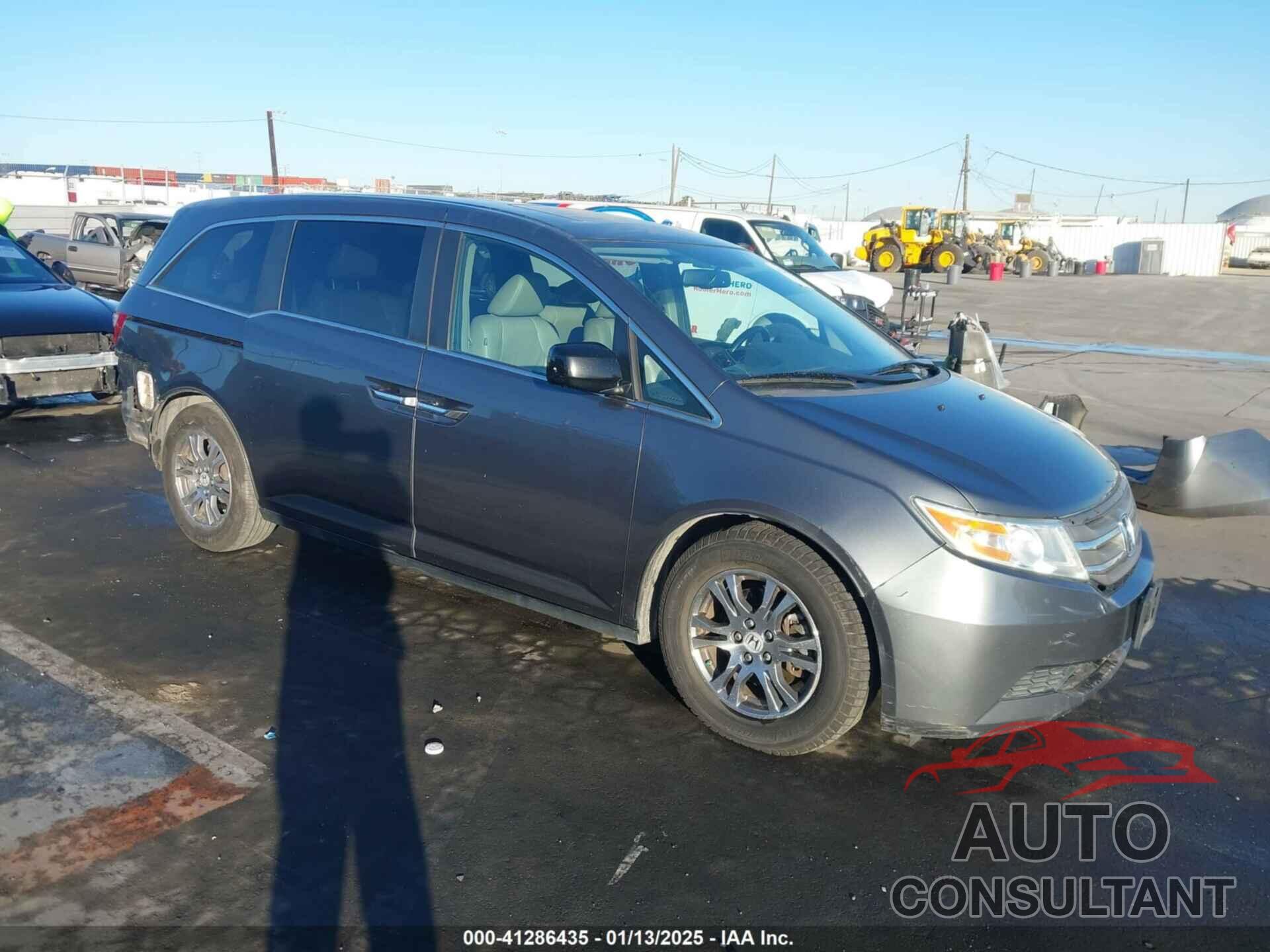 HONDA ODYSSEY 2013 - 5FNRL5H61DB017806