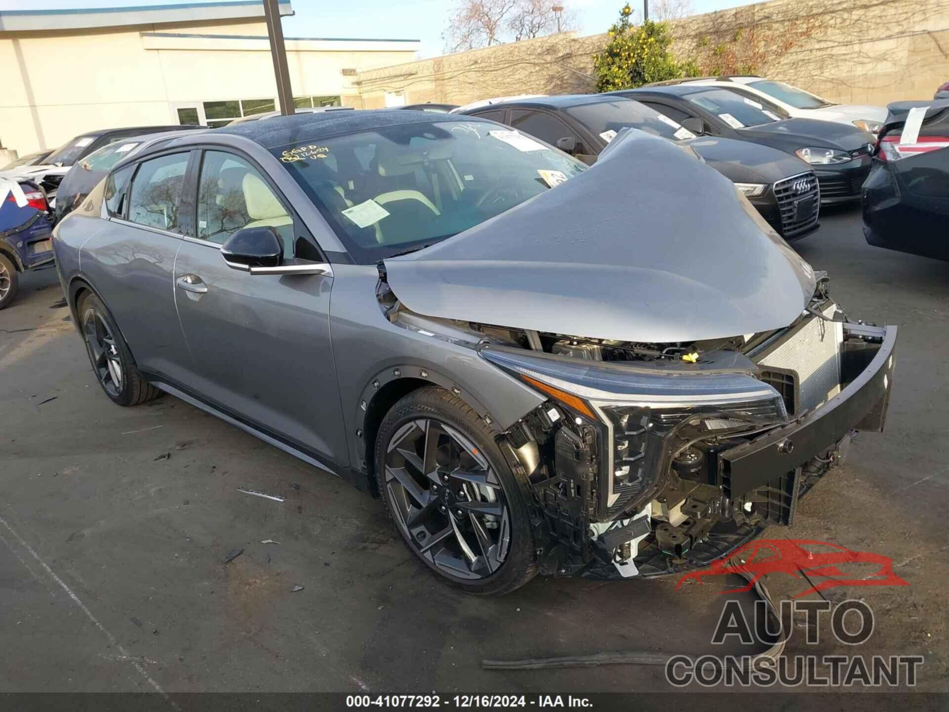 KIA K4 2025 - 3KPFW4DE5SE052594