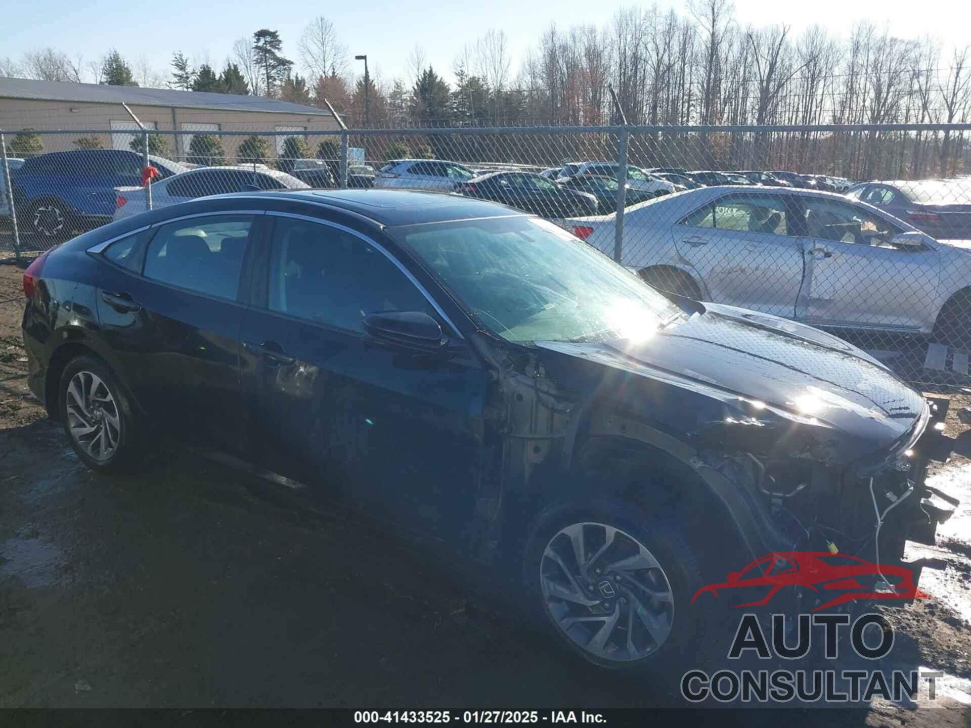 HONDA CIVIC 2018 - 2HGFC2F76JH510949