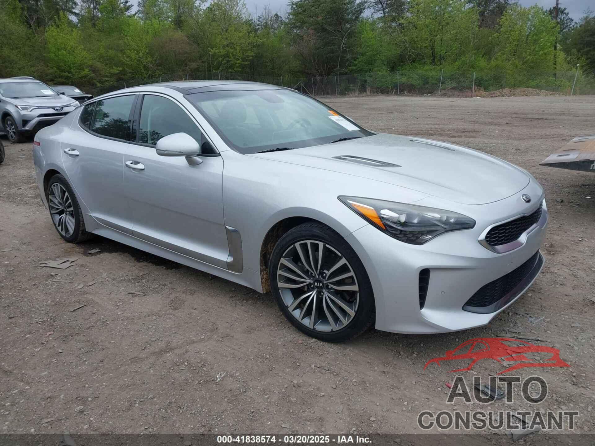 KIA STINGER 2018 - KNAE25LA2J6036690