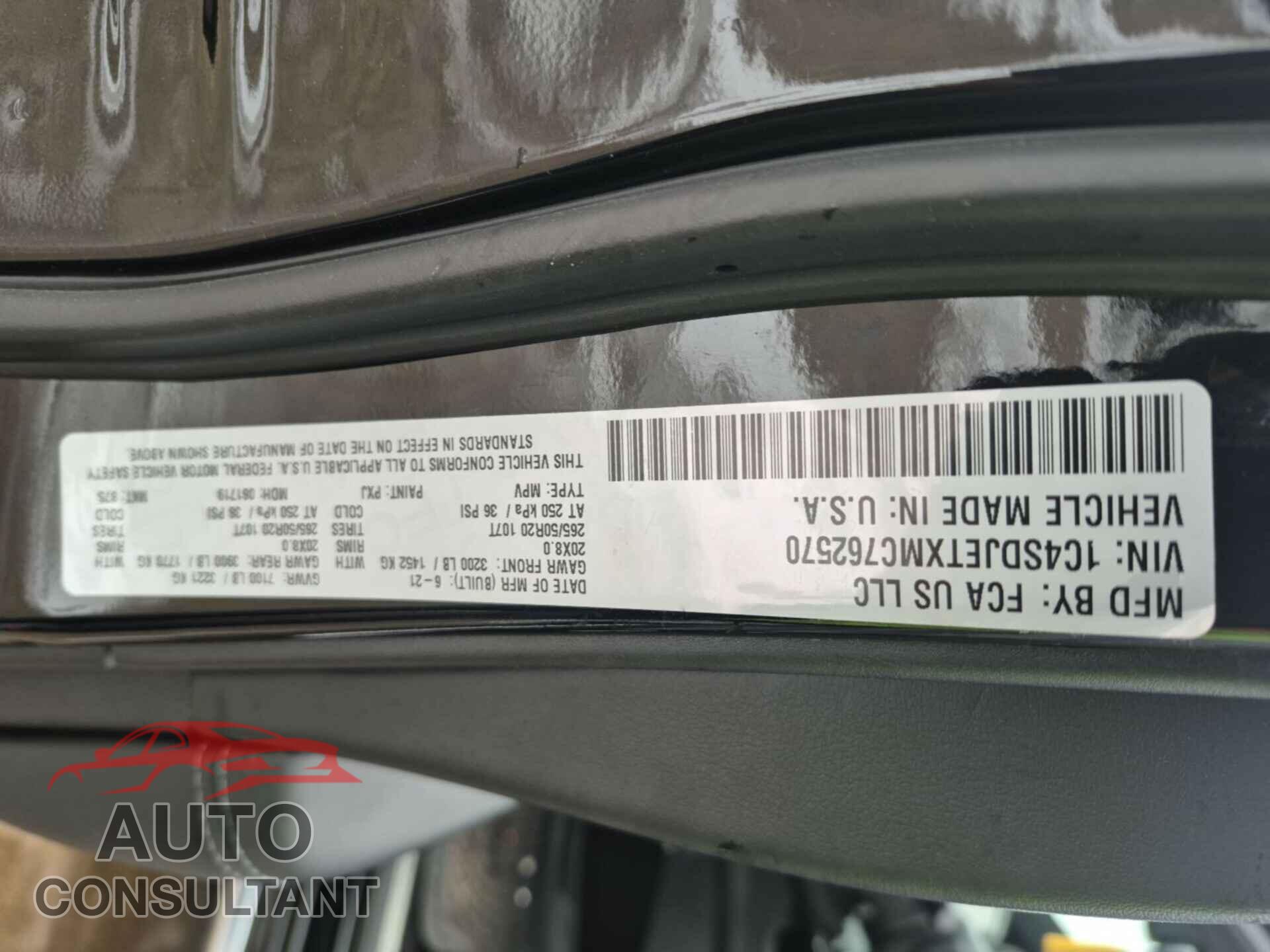 DODGE DURANGO 2021 - 1C4SDJETXMC762570