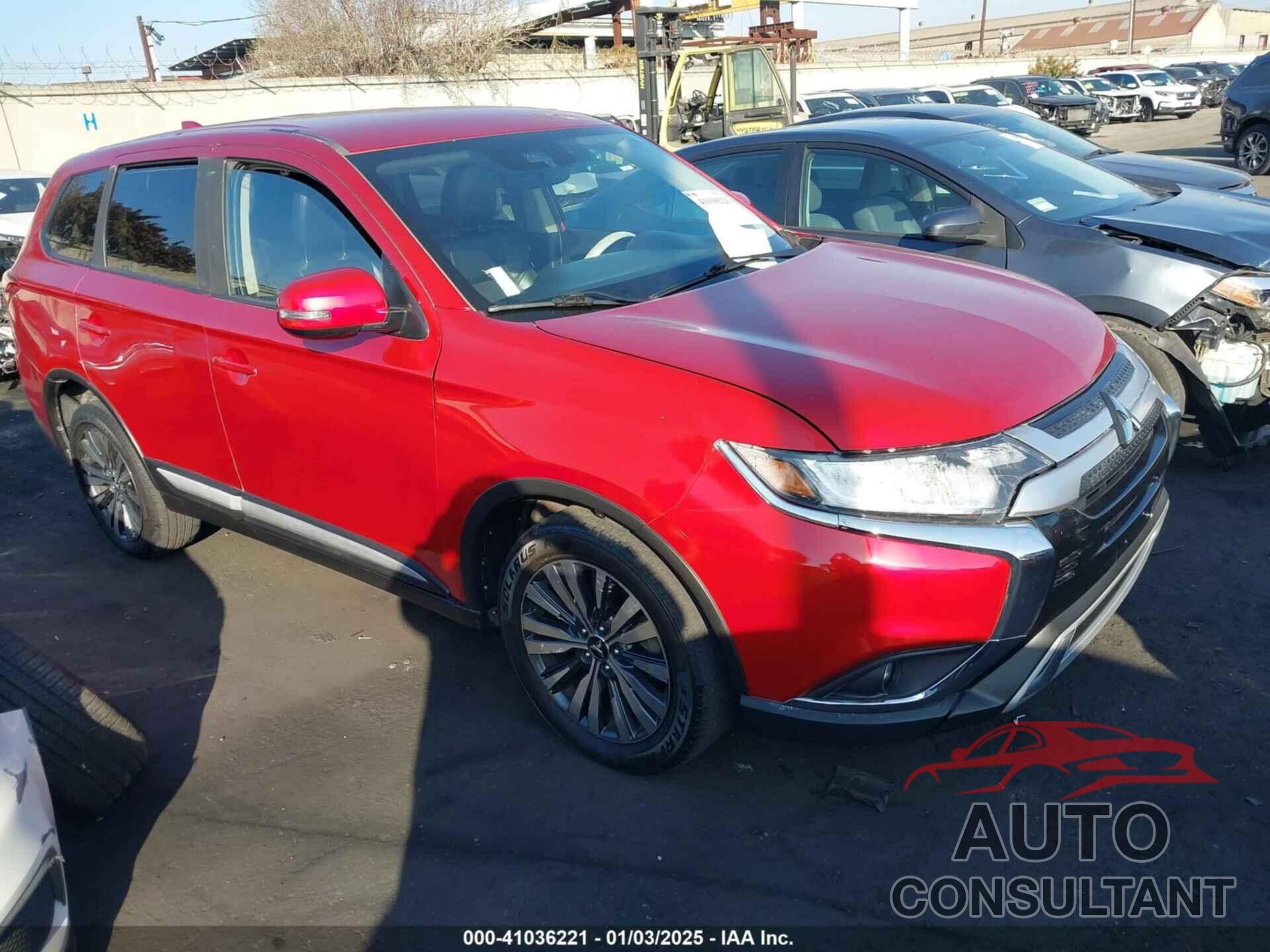 MITSUBISHI OUTLANDER 2020 - JA4AD3A35LZ004915