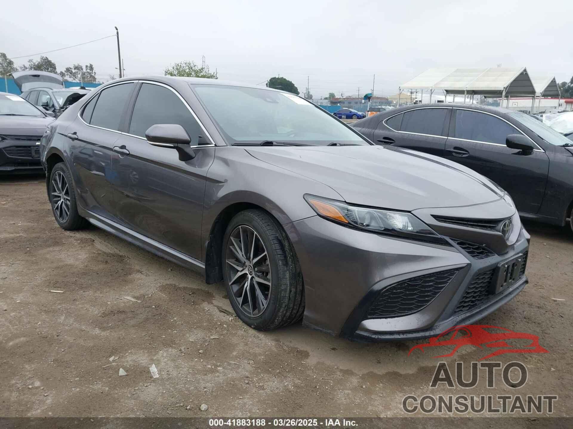 TOYOTA CAMRY 2022 - 4T1G11AK2NU674888