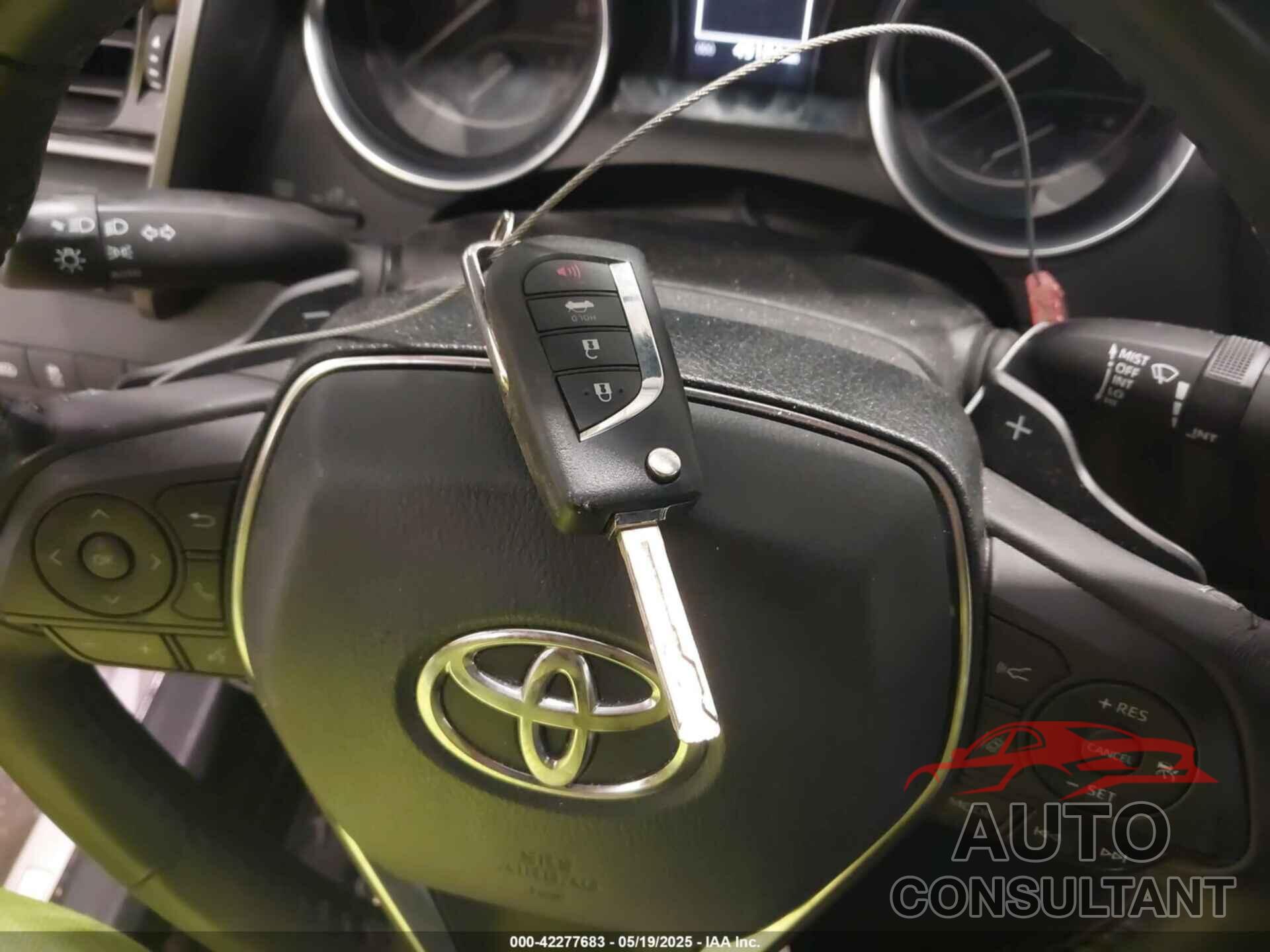TOYOTA CAMRY 2019 - 4T1B11HK5KU279986