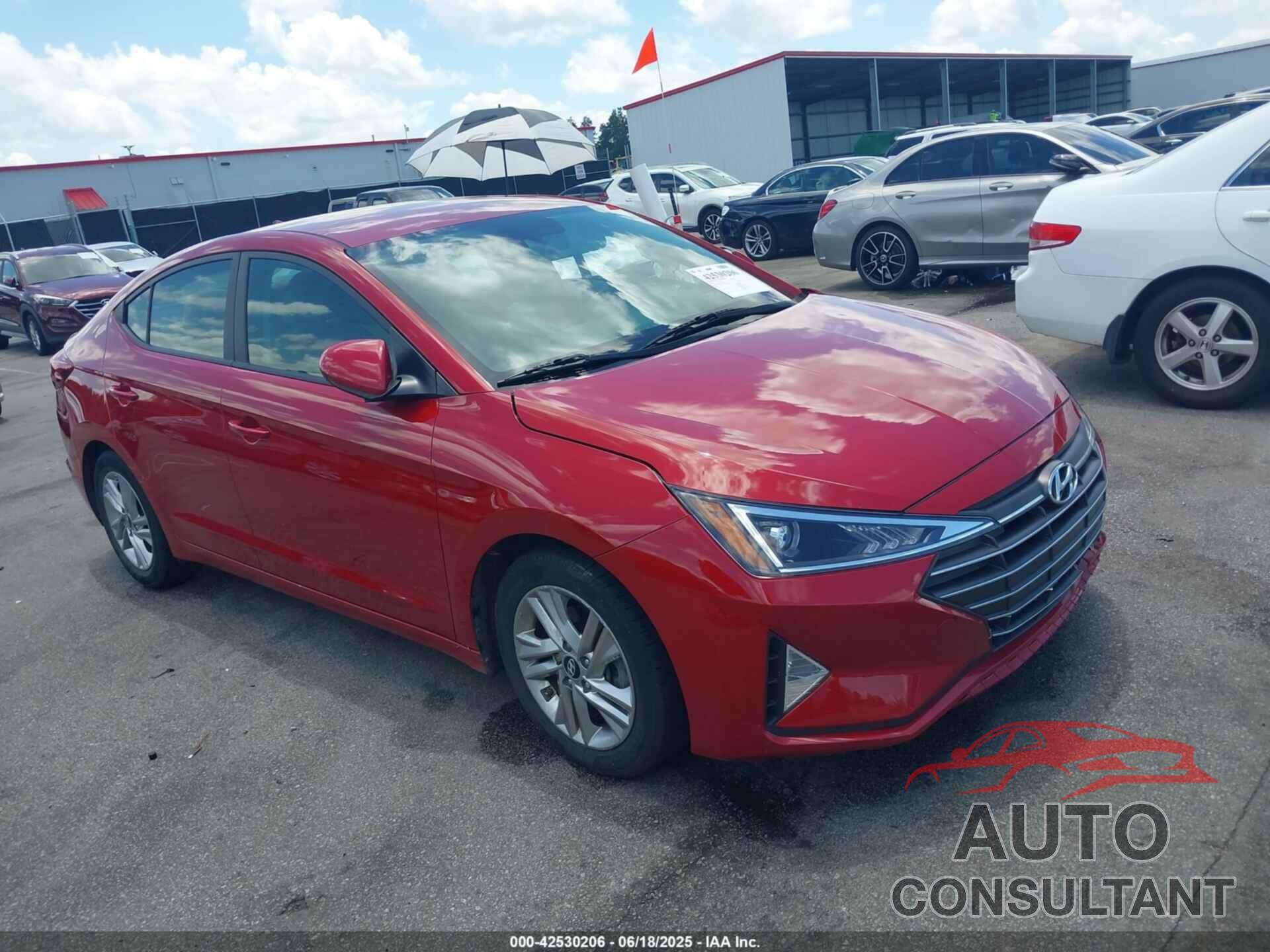 HYUNDAI ELANTRA 2019 - KMHD84LF6KU806742