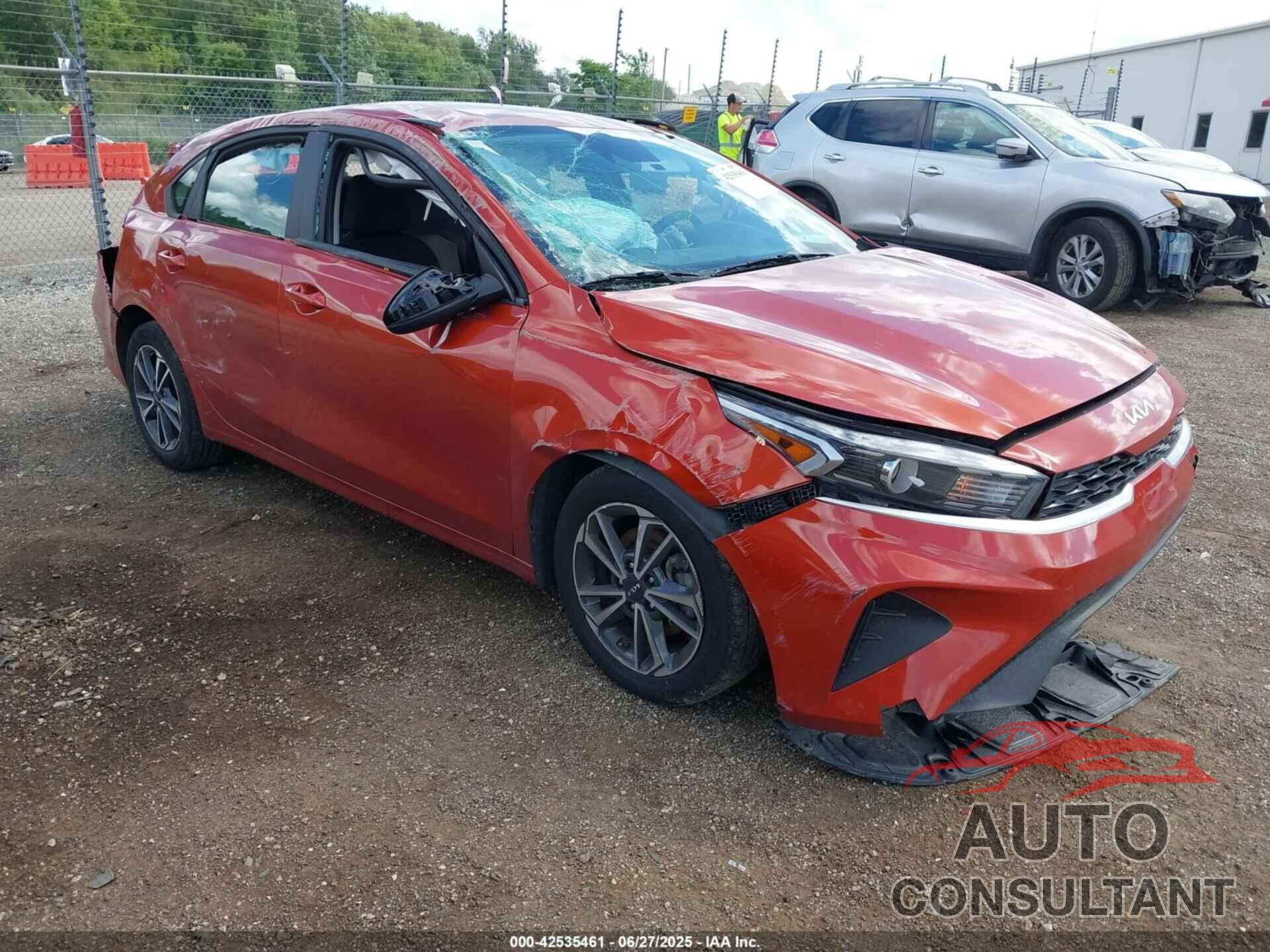 KIA FORTE 2023 - 3KPF24AD4PE574261