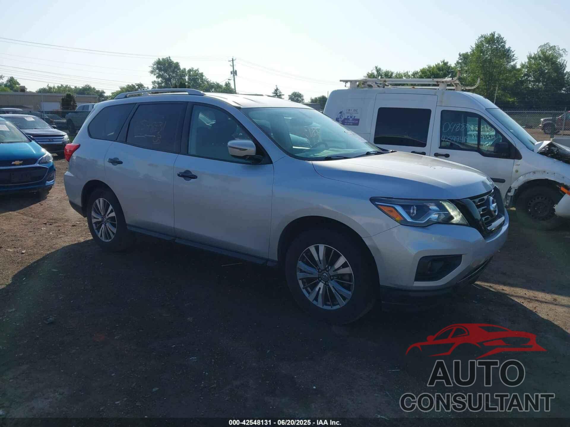 NISSAN PATHFINDER 2020 - 5N1DR2BN9LC585171