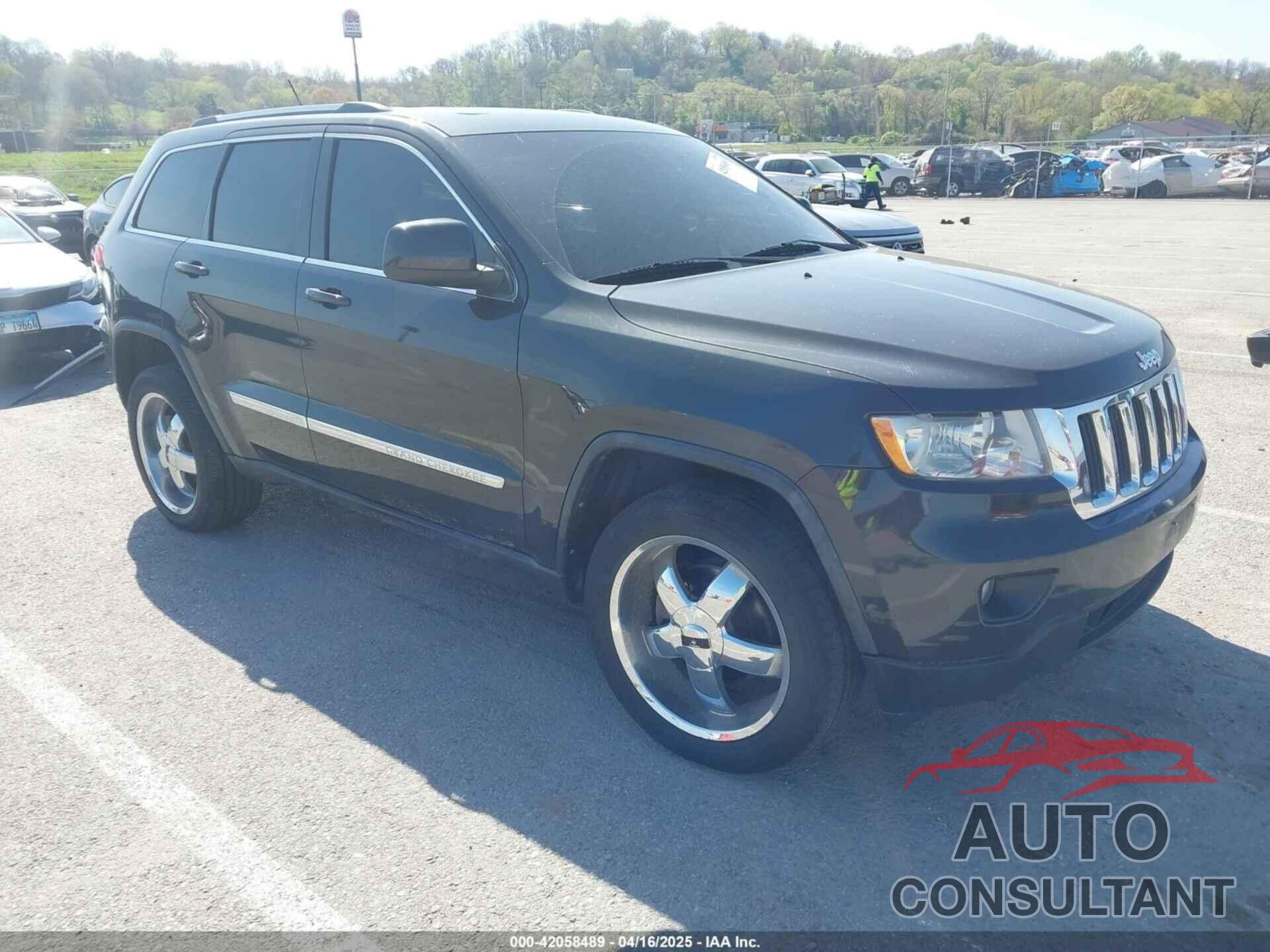 JEEP GRAND CHEROKEE 2011 - 1J4RR4GG0BC632094