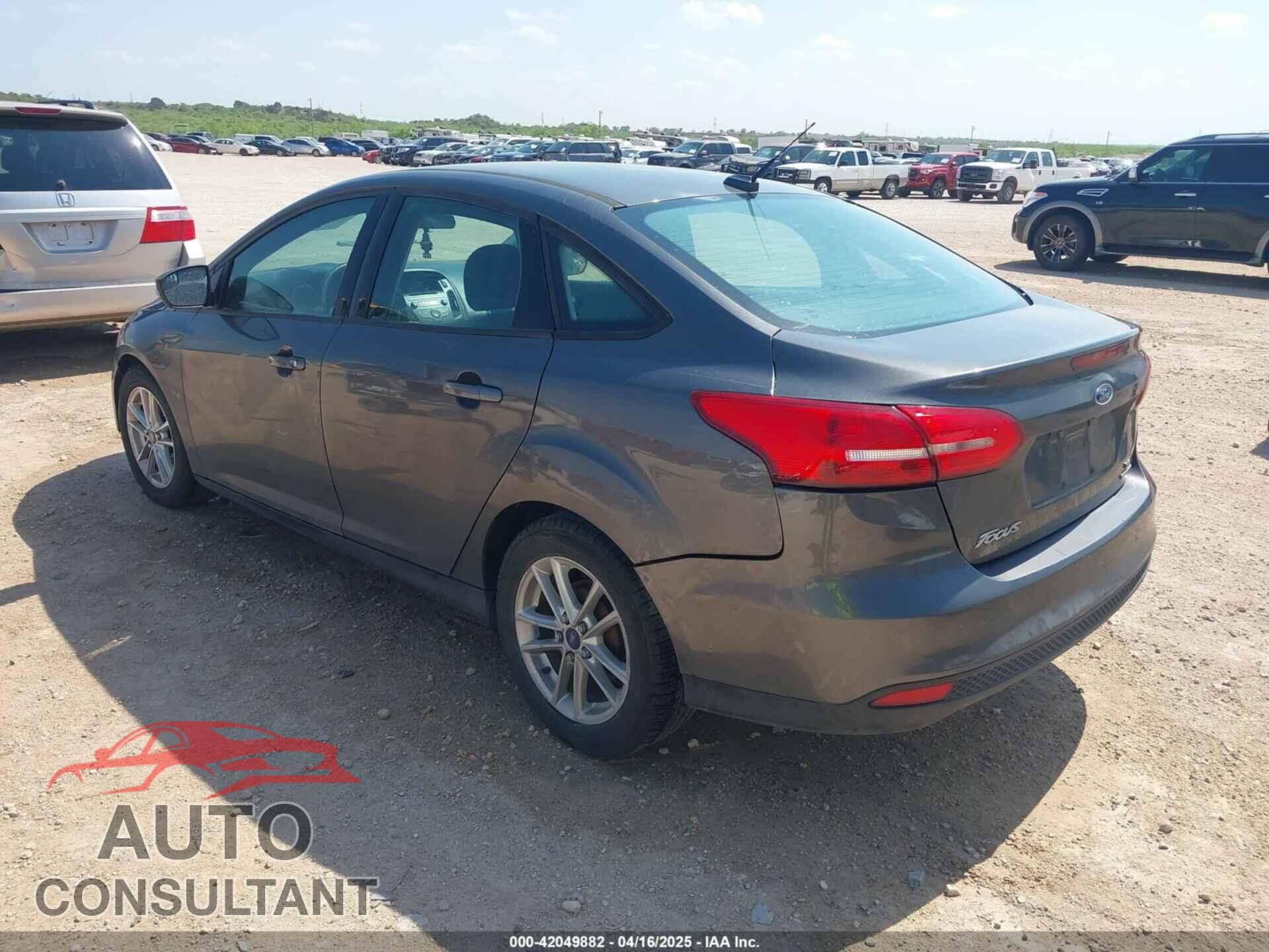 FORD FOCUS 2016 - 1FADP3F25GL212415
