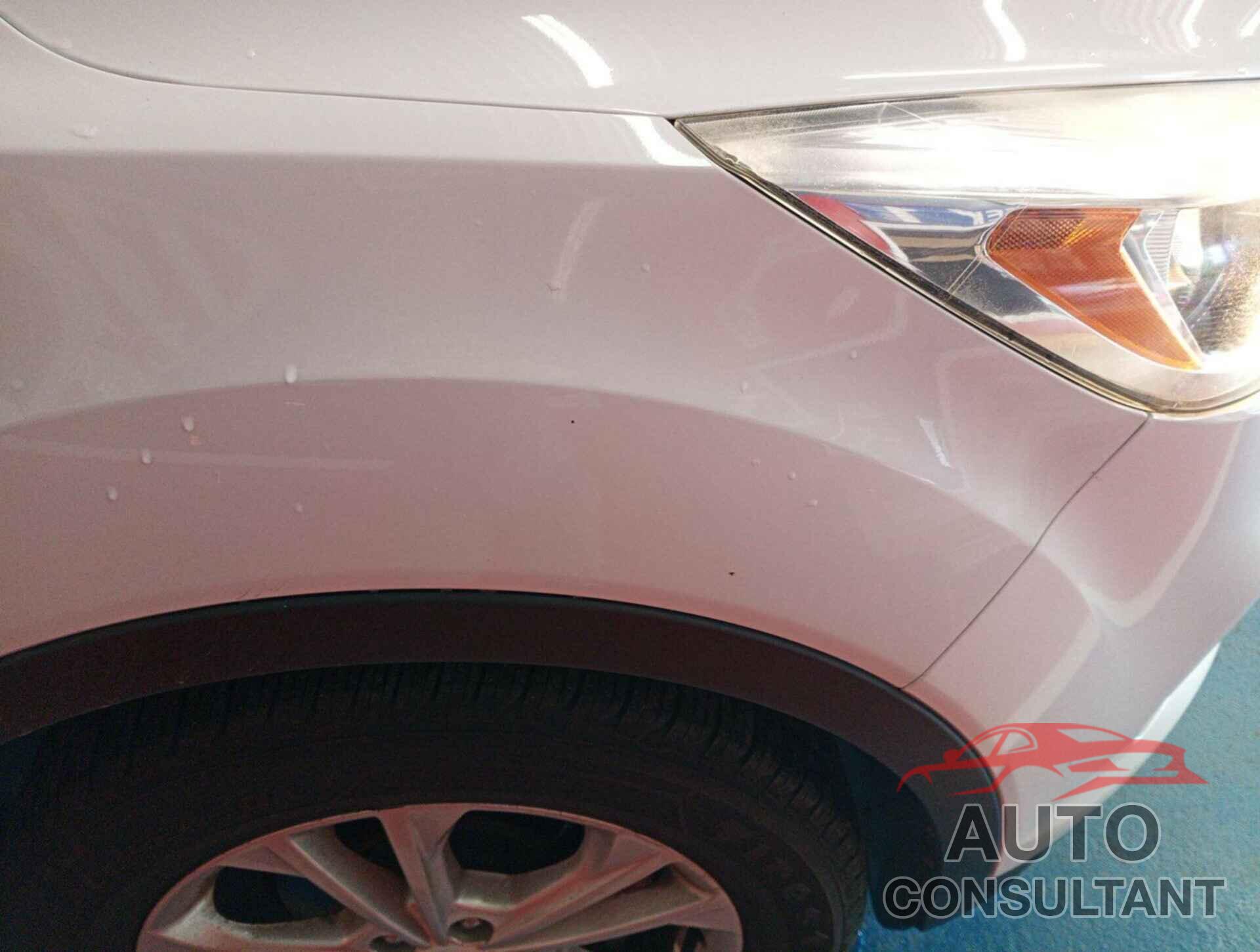 FORD ESCAPE 2017 - 1FMCU0GD2HUD67783
