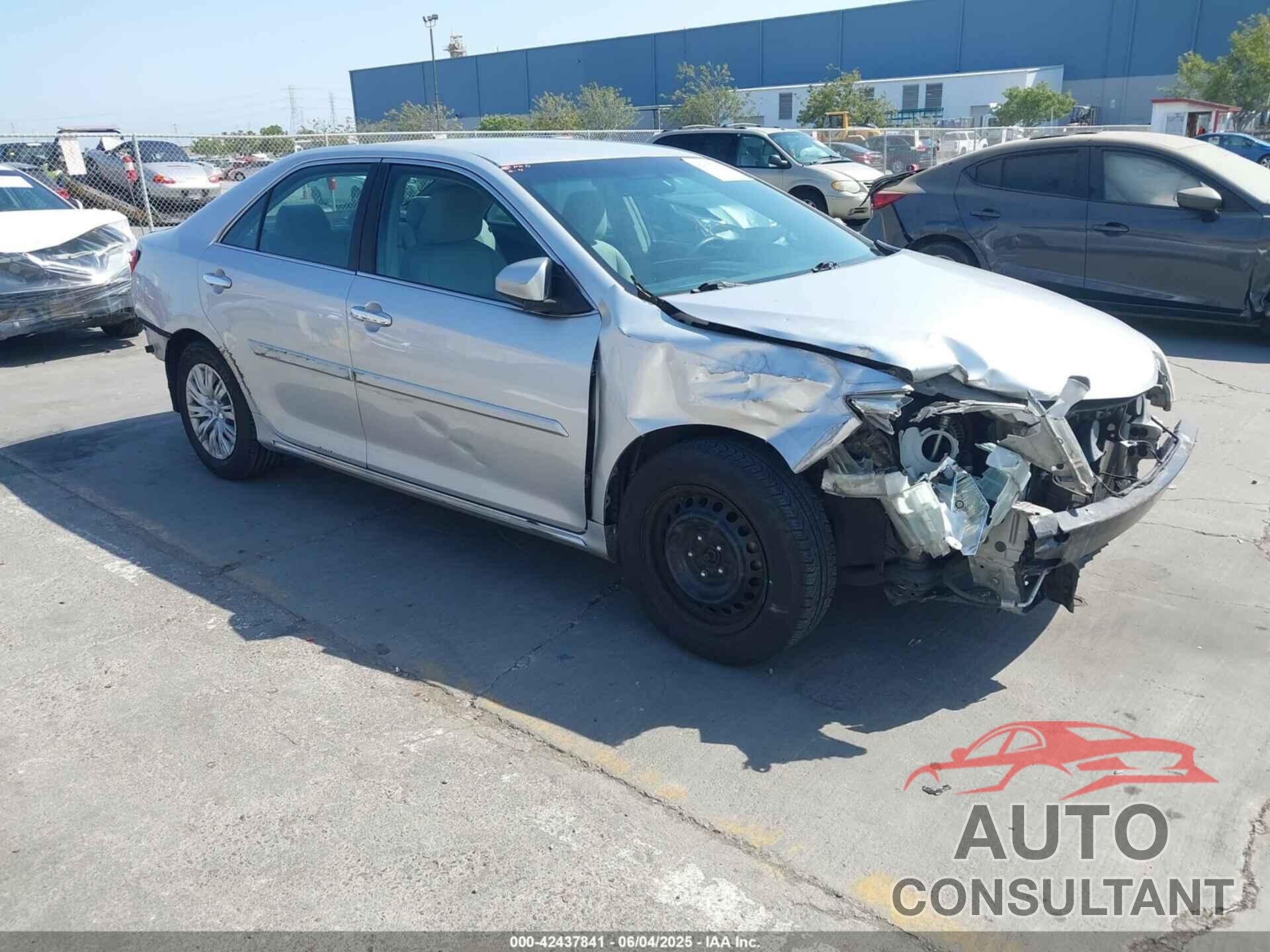 TOYOTA CAMRY 2014 - 4T4BF1FK5ER342423